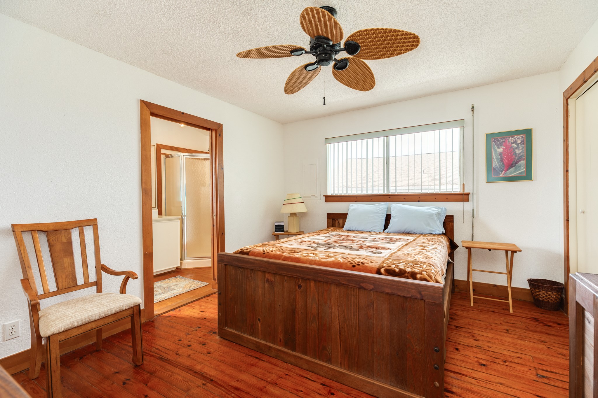 12524 W Ventura Drive, Galveston, TX 77554