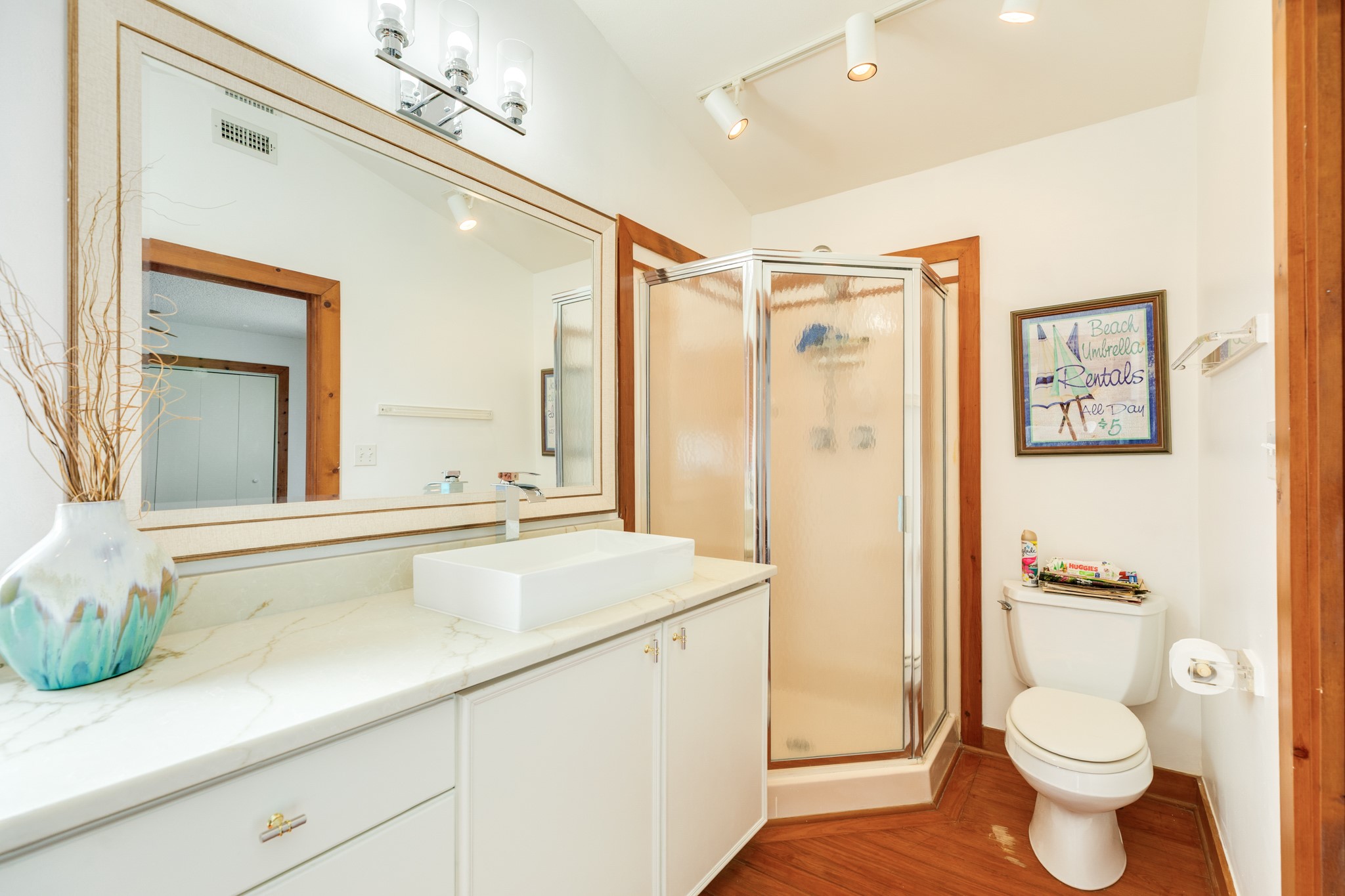 12524 W Ventura Drive, Galveston, TX 77554