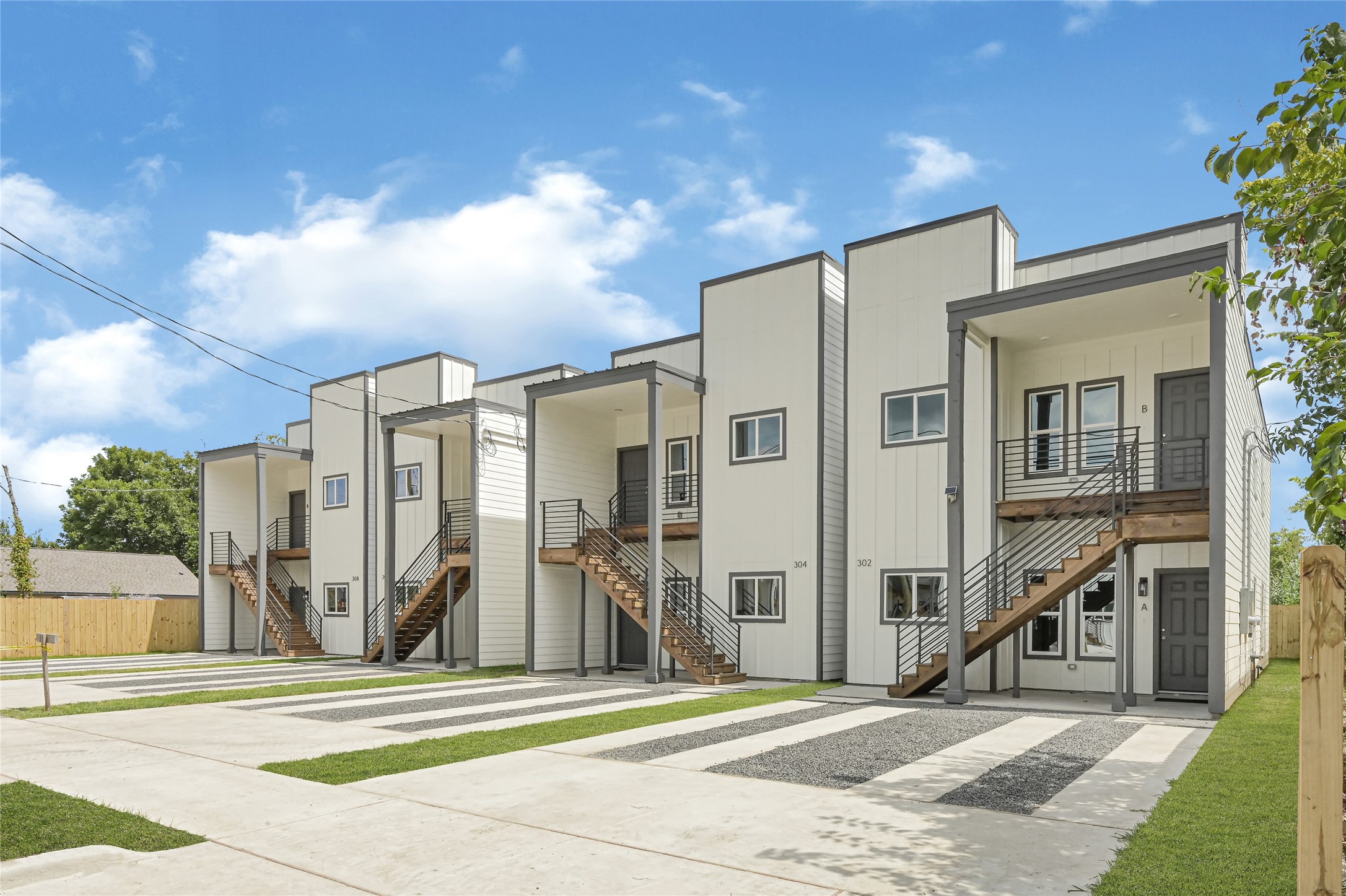 303A/B Bolden Street, Houston, TX 77029