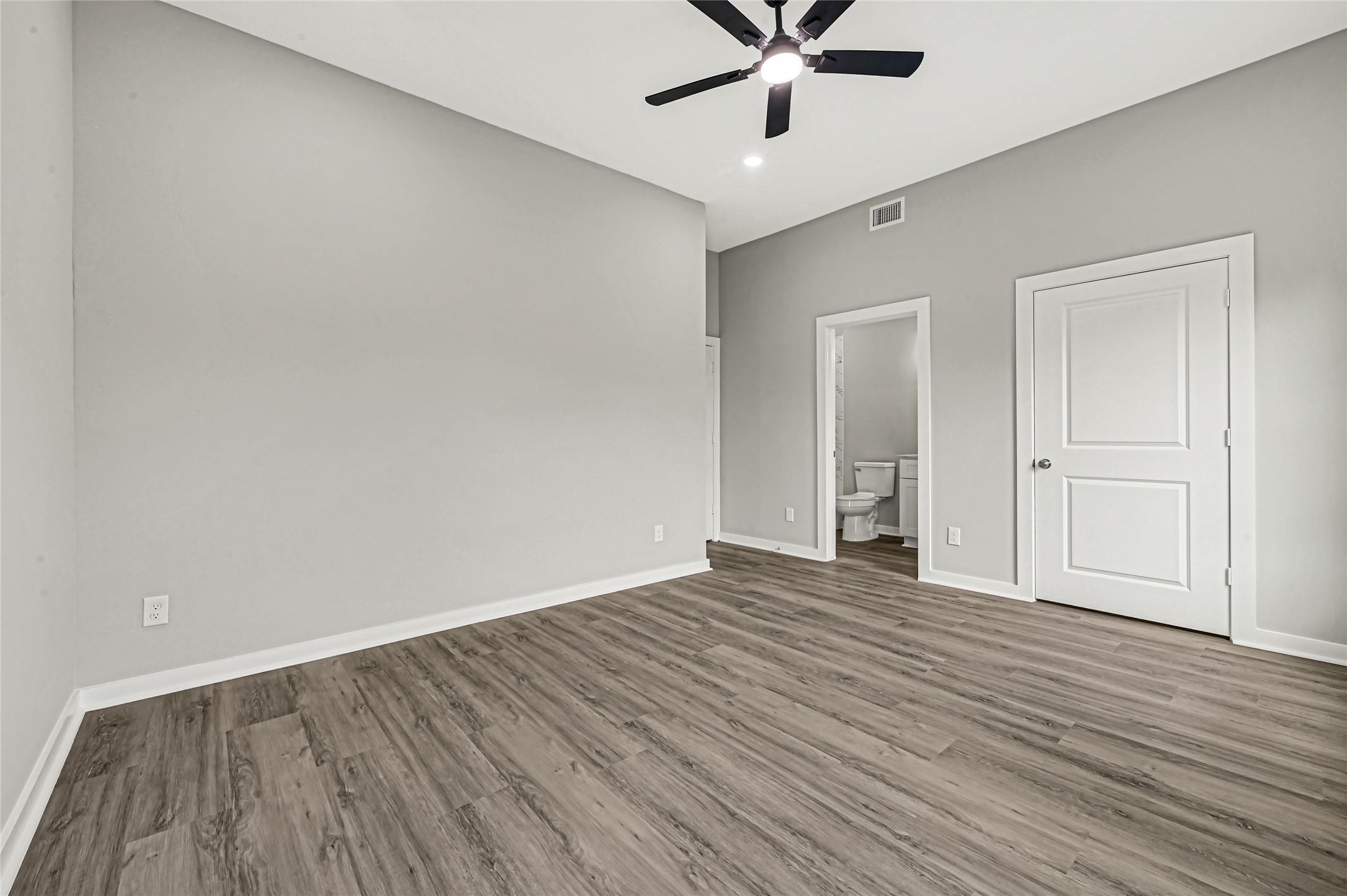 303A/B Bolden Street, Houston, TX 77029