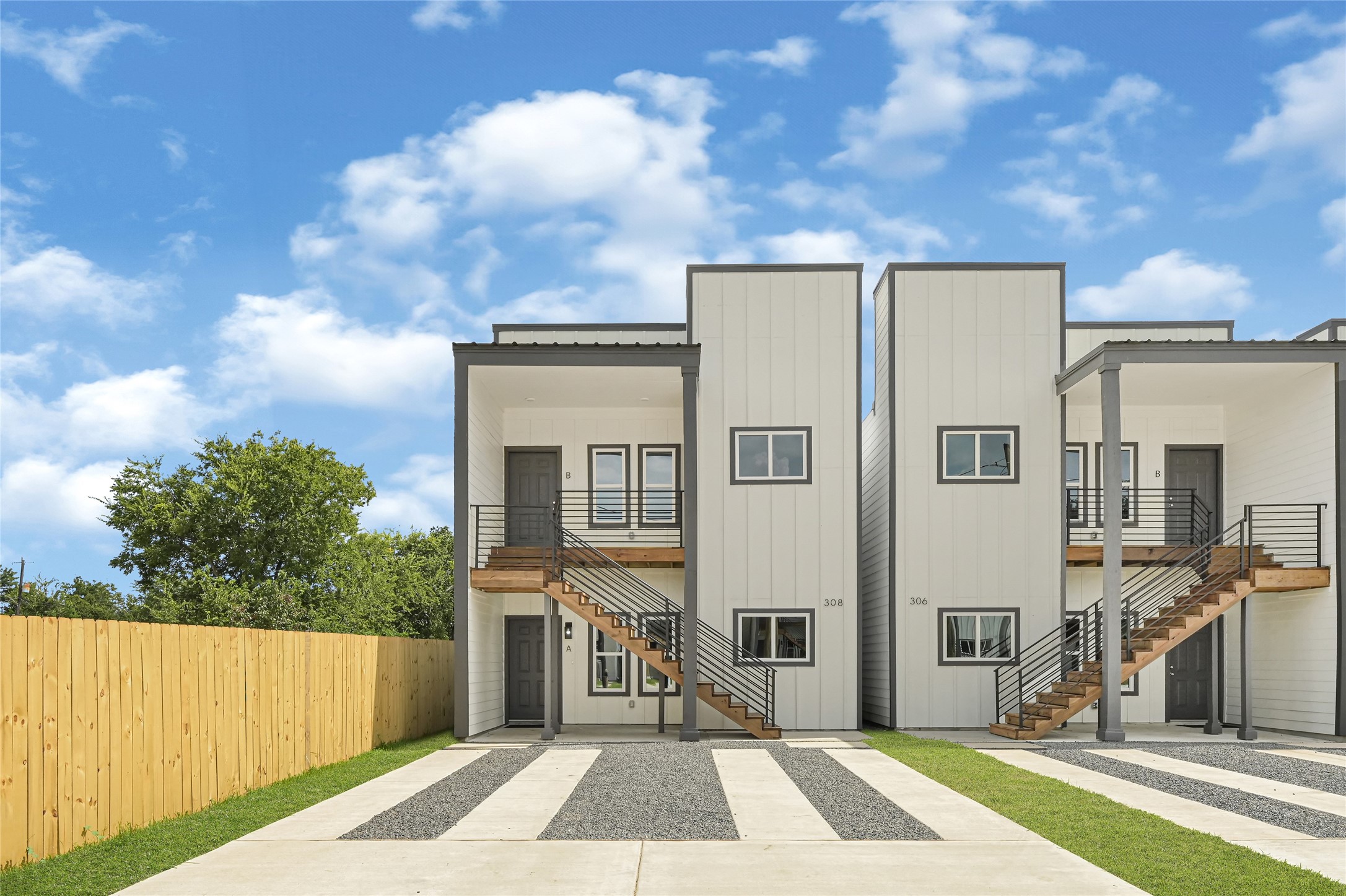 303A/B Bolden Street, Houston, TX 77029