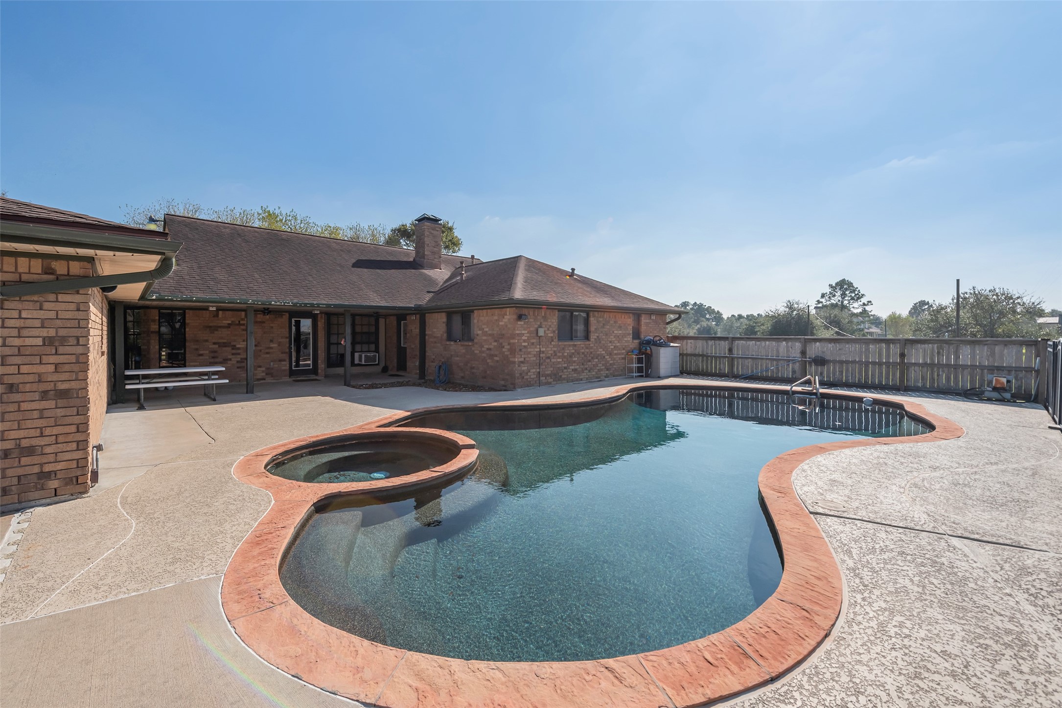1014 Ginger Street, Santa Fe, TX 77517