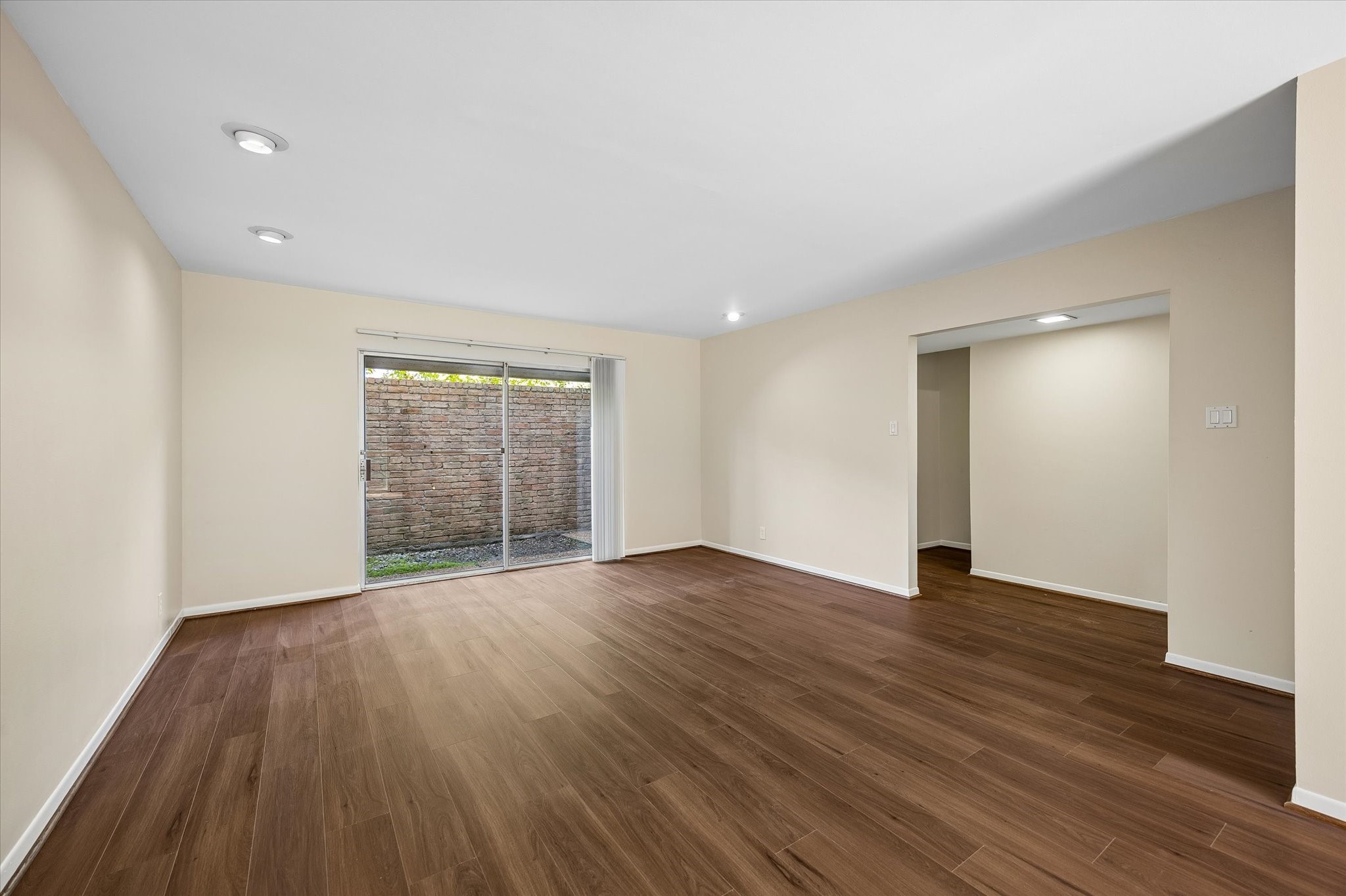 2909 Bissonnet Street, West University Place, TX 77005