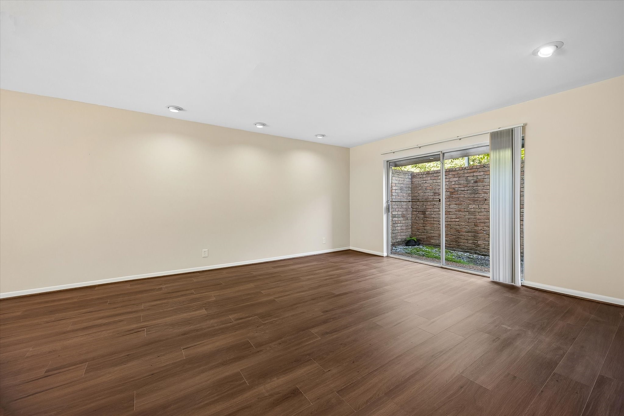 2909 Bissonnet Street, West University Place, TX 77005