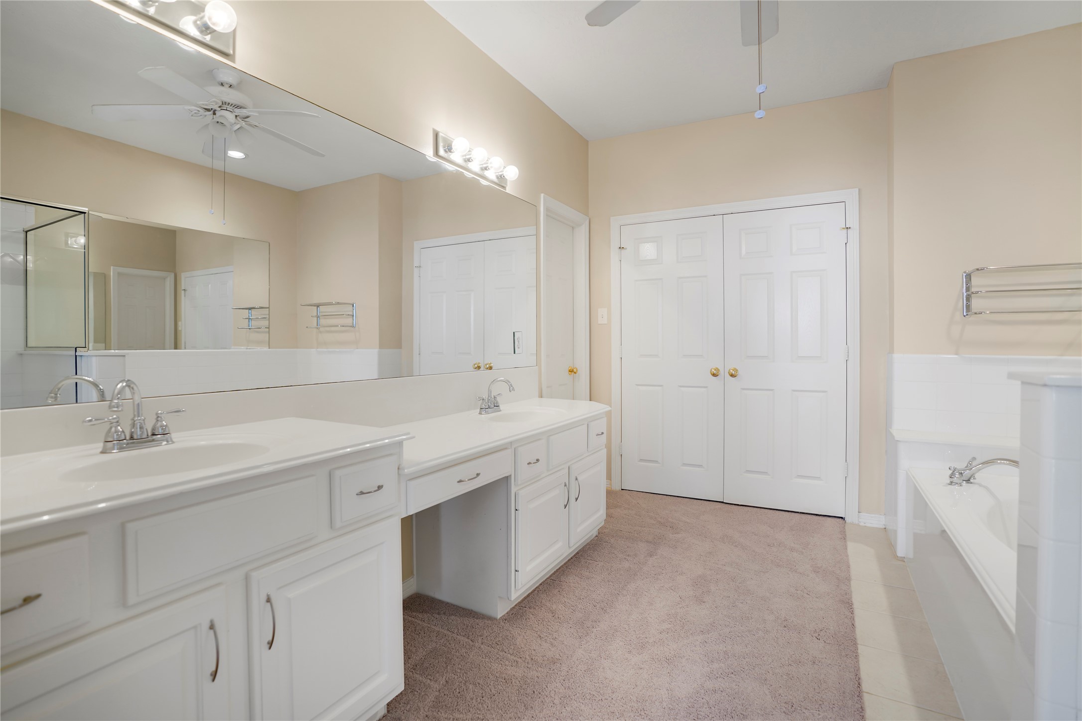 12536 Millridge Pines Court, Houston, TX 77070