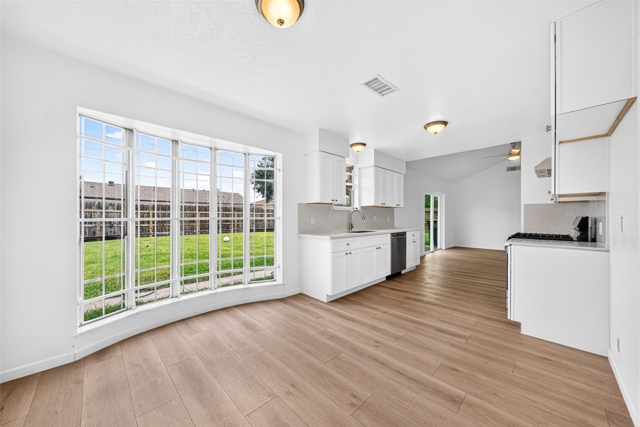10906 Triola Lane, Houston, TX 77072