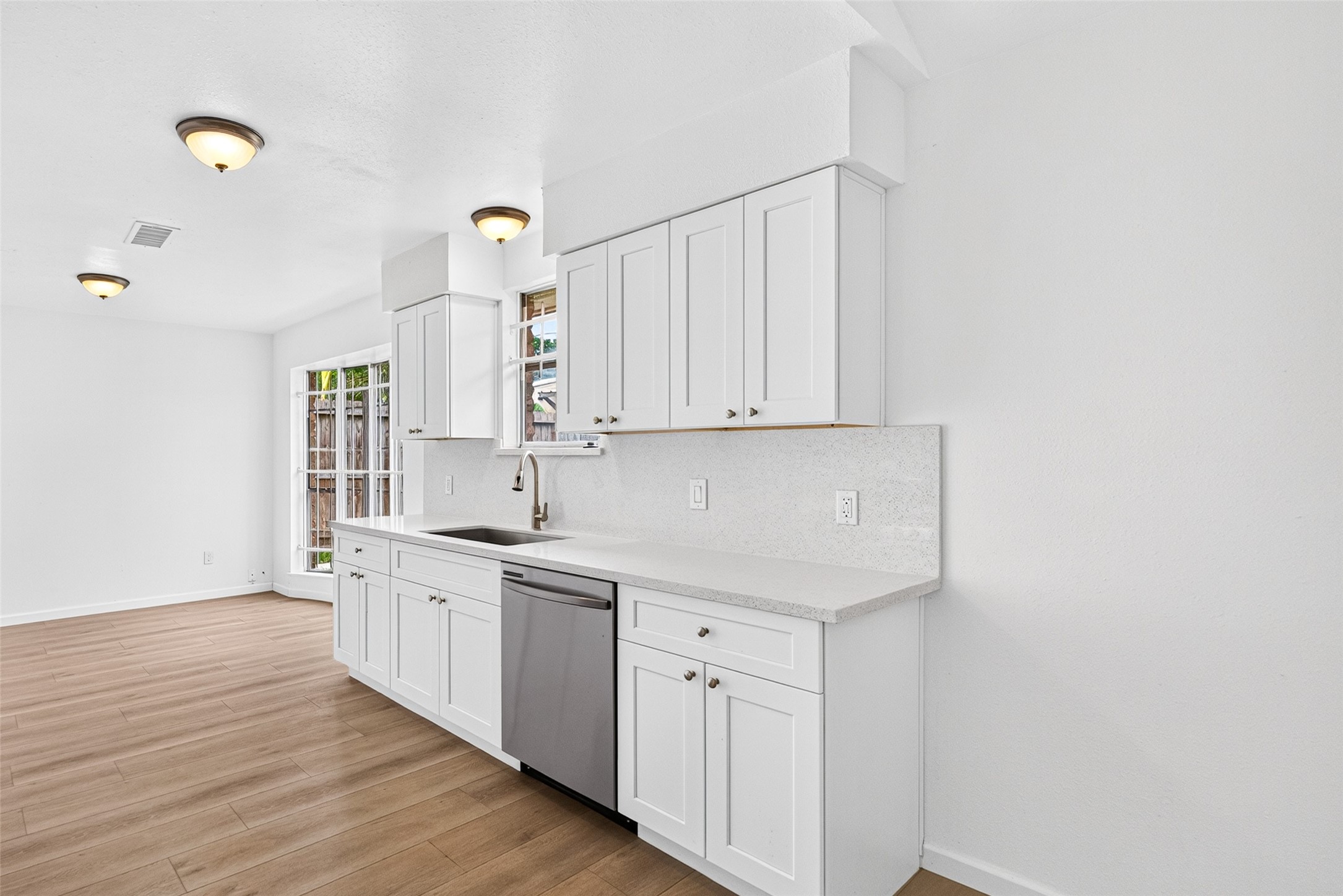 10906 Triola Lane, Houston, TX 77072
