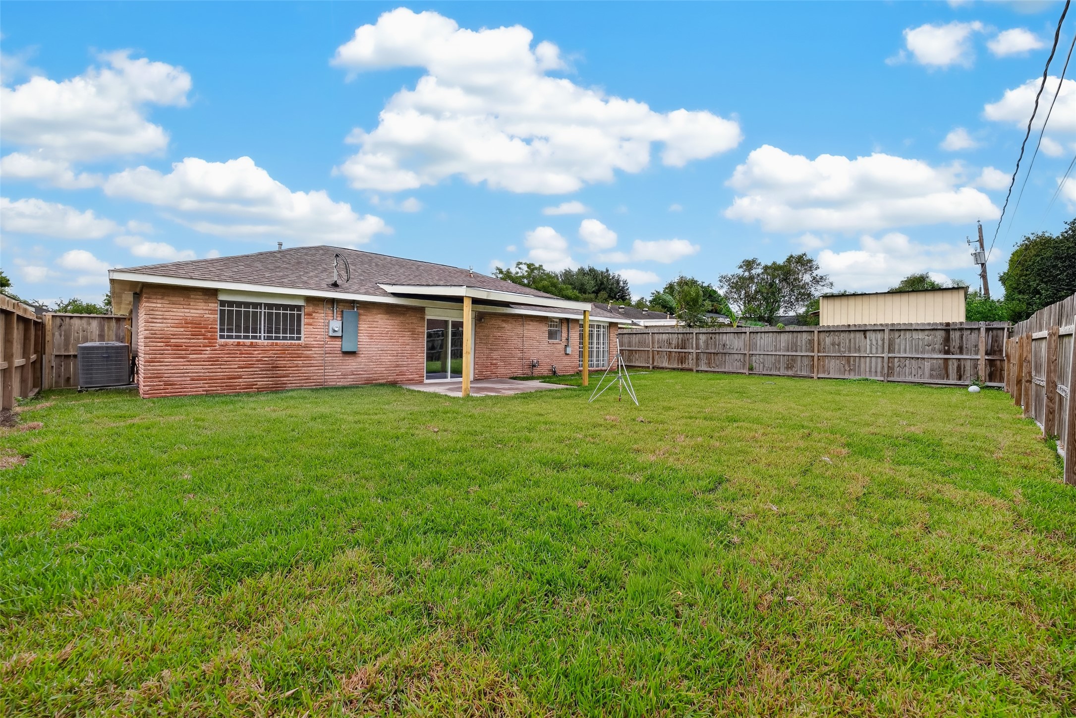 10906 Triola Lane, Houston, TX 77072