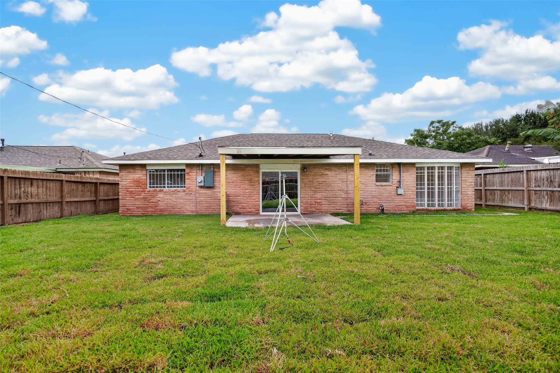 10906 Triola Lane, Houston, TX 77072