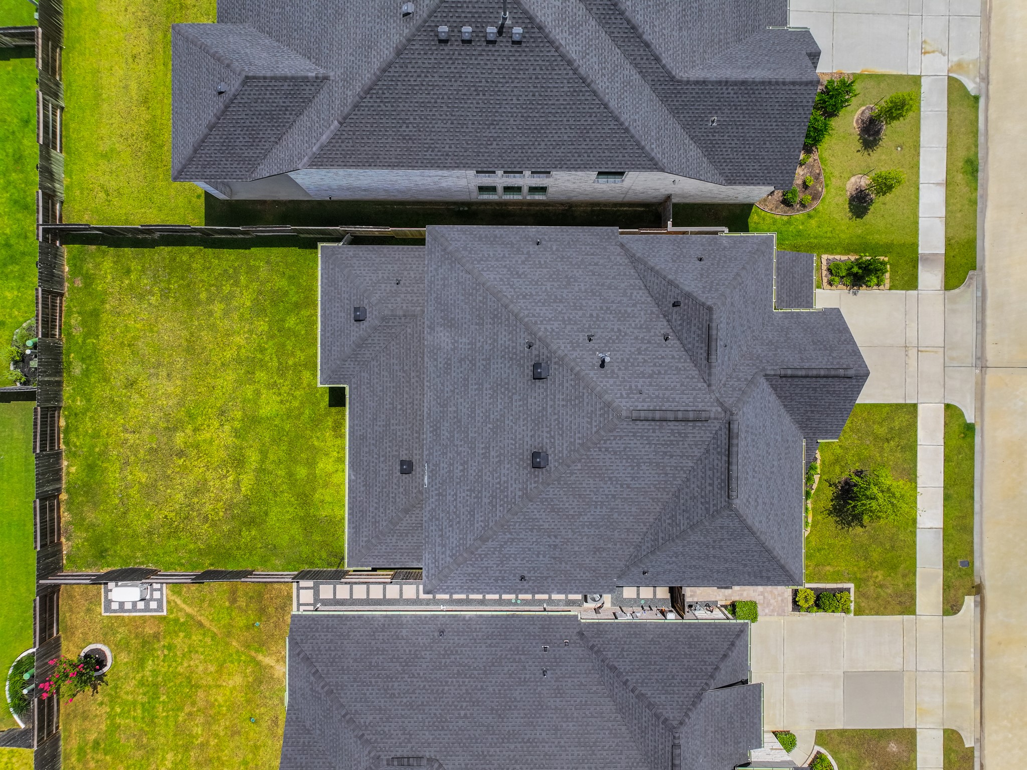 9222 Fury Landing Lane, Tomball, TX 77375
