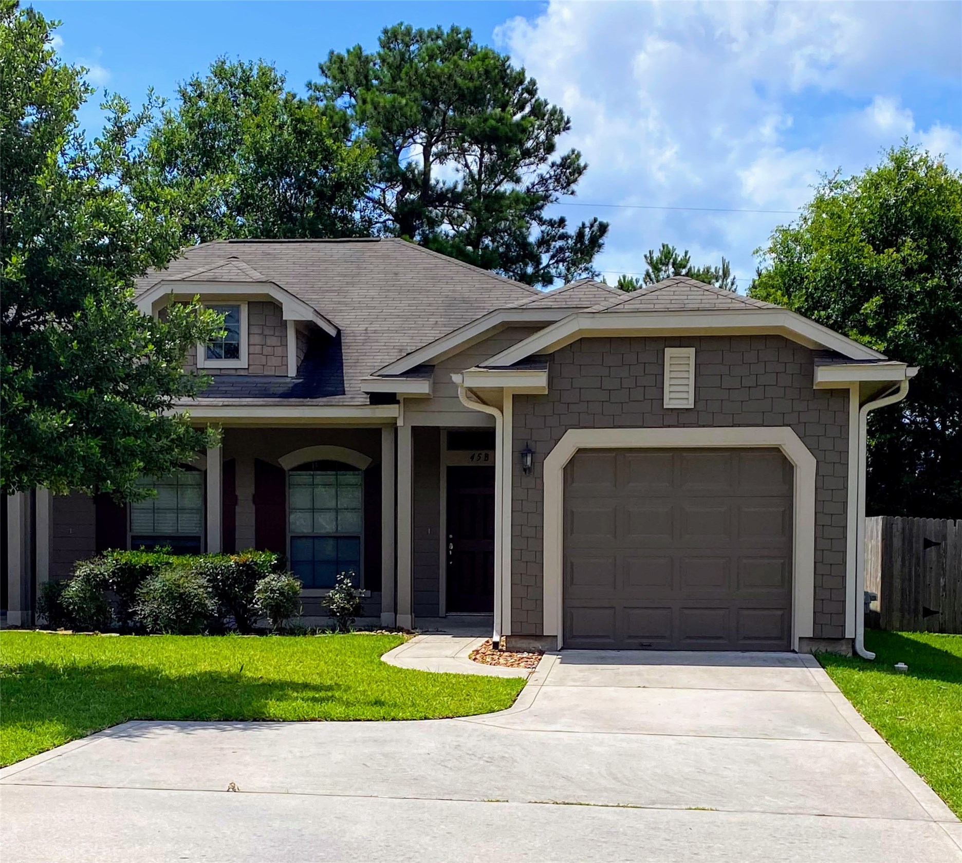 56 Woodland Hills Drive, #B, Conroe, TX 77303 56 Woodland Hills Drive, #B, Conroe, TX 77303