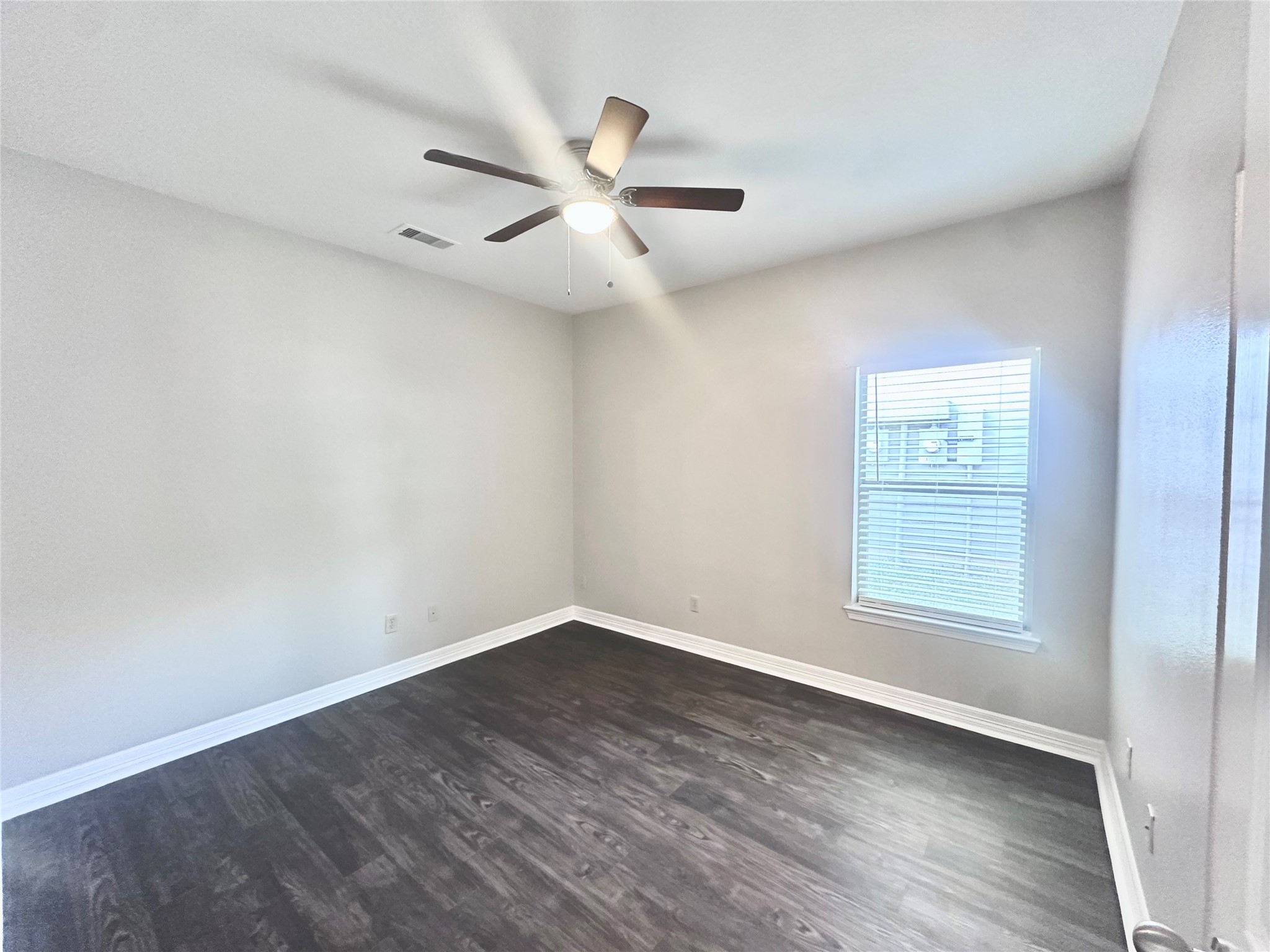 BOTH BEDROOMS HAVE GREY VINYL WOOD LOOK FLOORING! BOTH BEDROOMS HAVE GREY VINYL WOOD LOOK FLOORING!