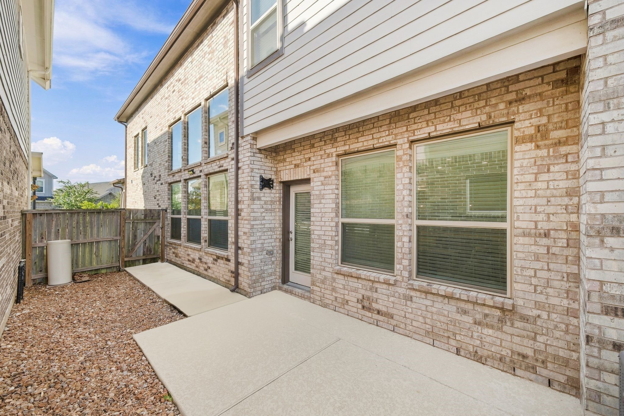 Even the side yard is usable space, not wasted space.