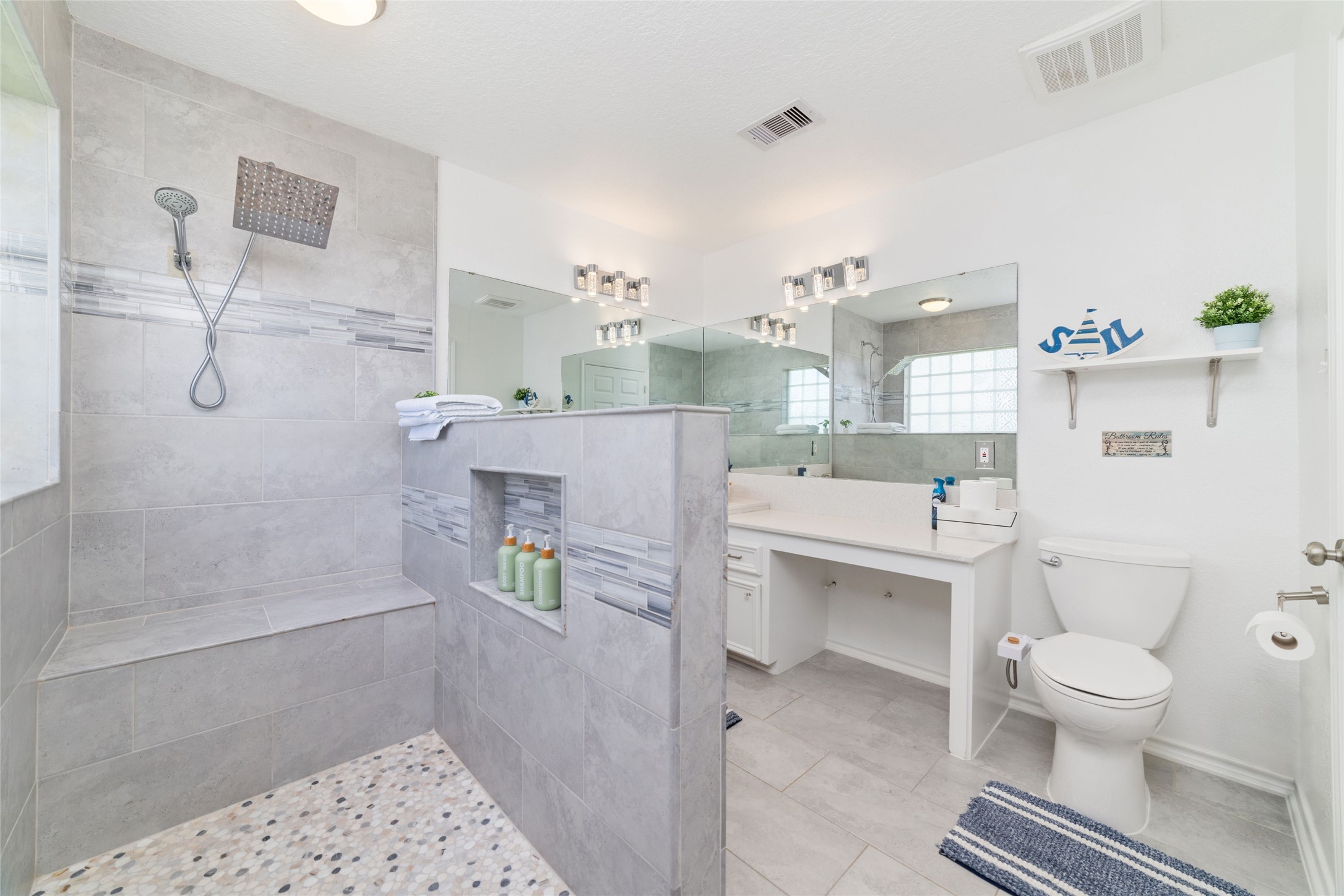 18506 E De Vaca, Galveston, TX 77554