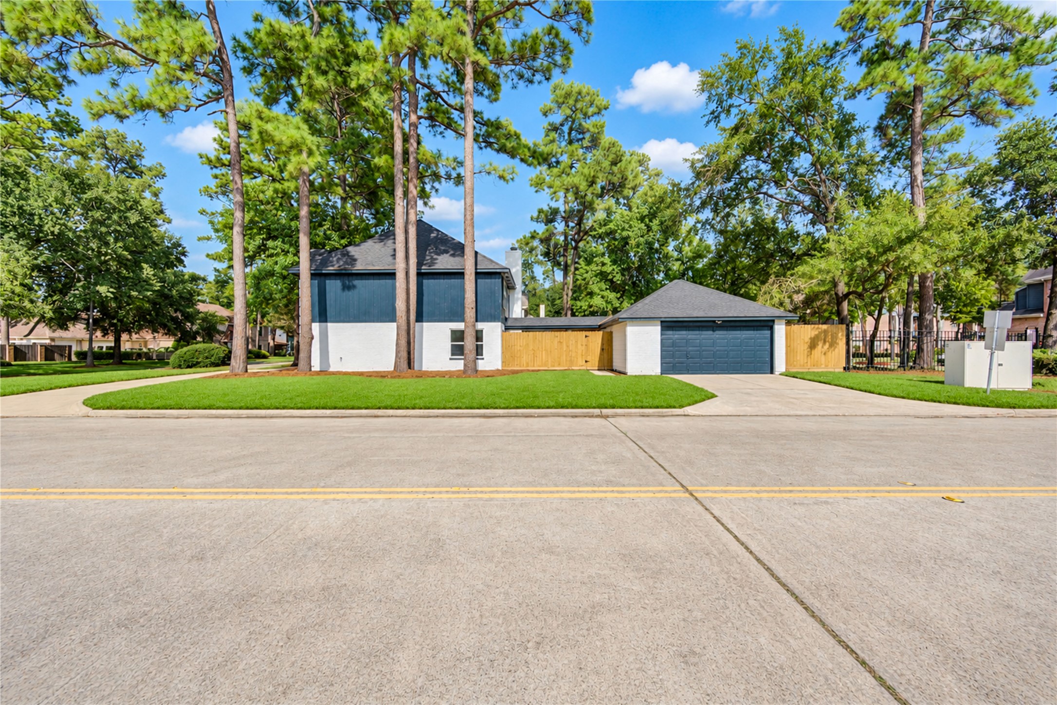 6735 Coral Ridge Road, Houston, TX 77069