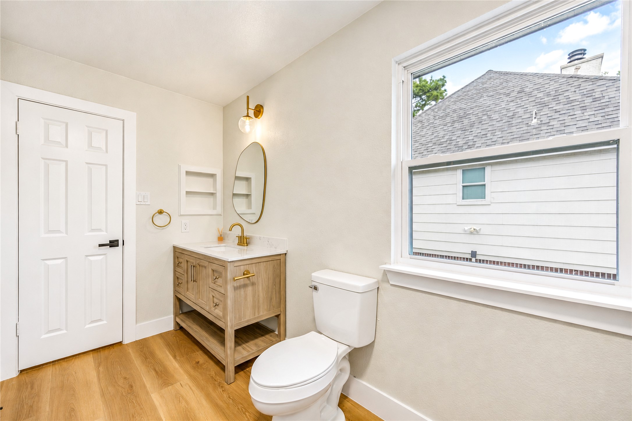 6735 Coral Ridge Road, Houston, TX 77069