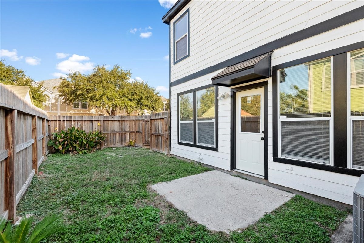 16555 Pentonshire Lane, Houston, TX 77090