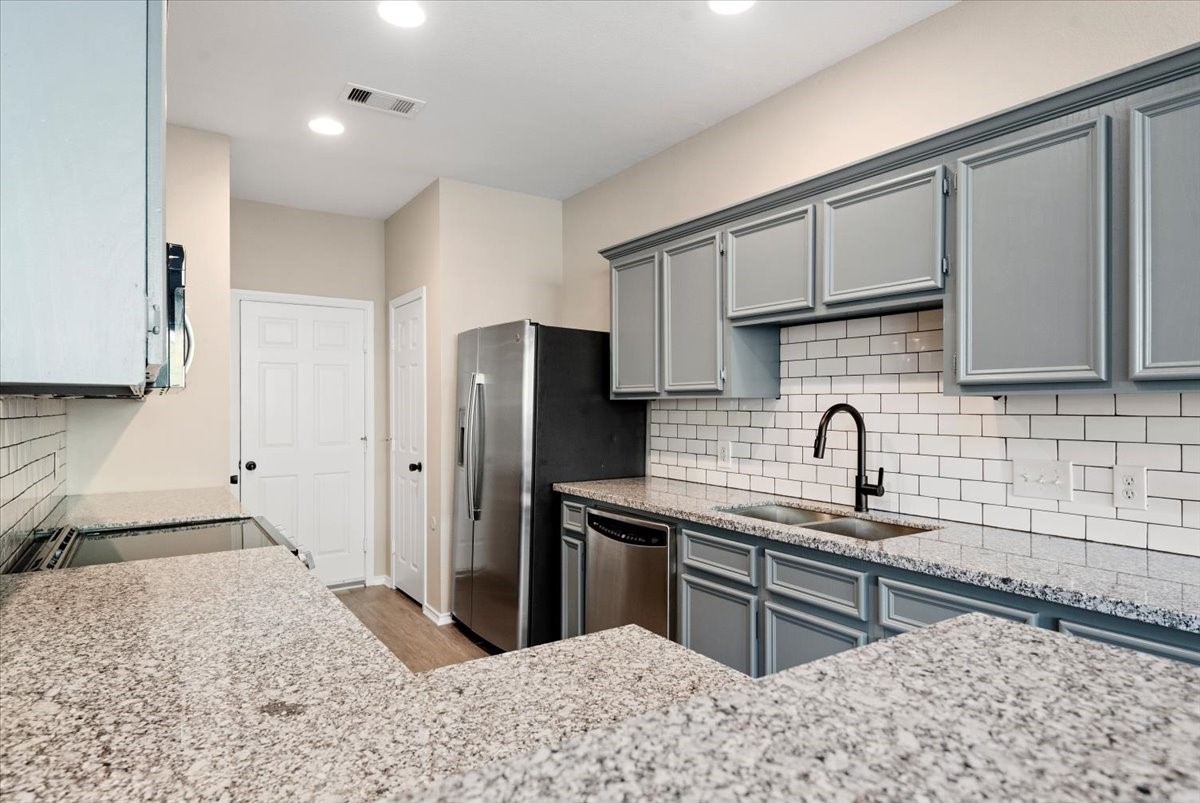 16555 Pentonshire Lane, Houston, TX 77090