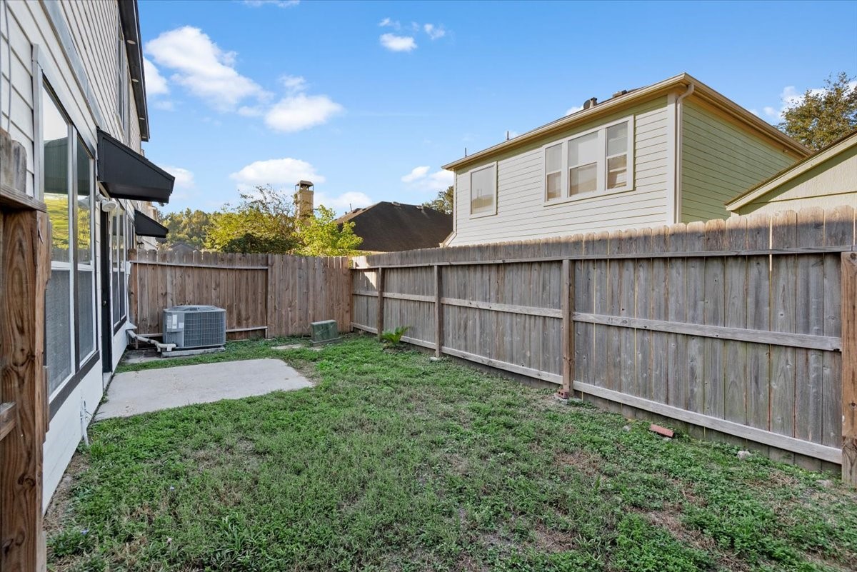 16555 Pentonshire Lane, Houston, TX 77090