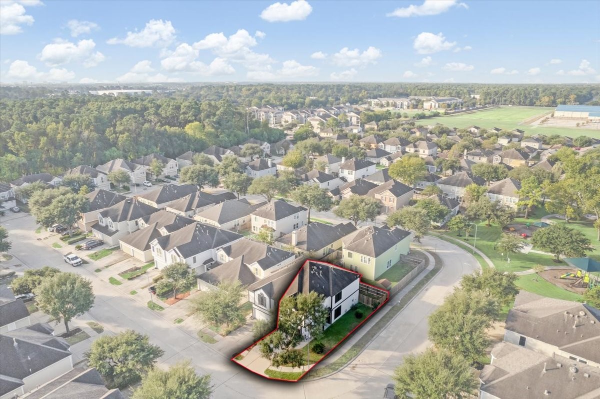 16555 Pentonshire Lane, Houston, TX 77090