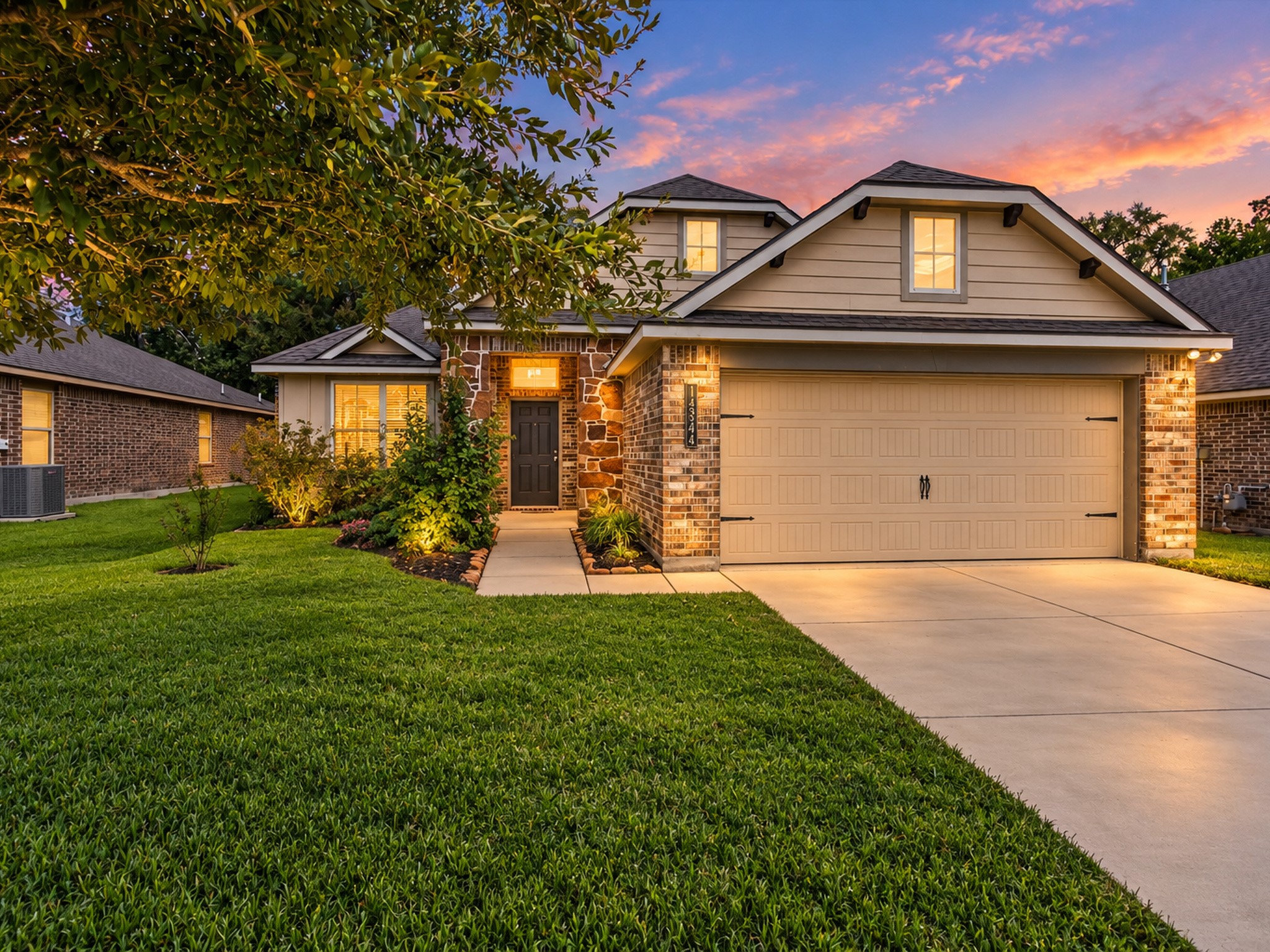 14344 N Summerchase Circle, Willis, TX 77318