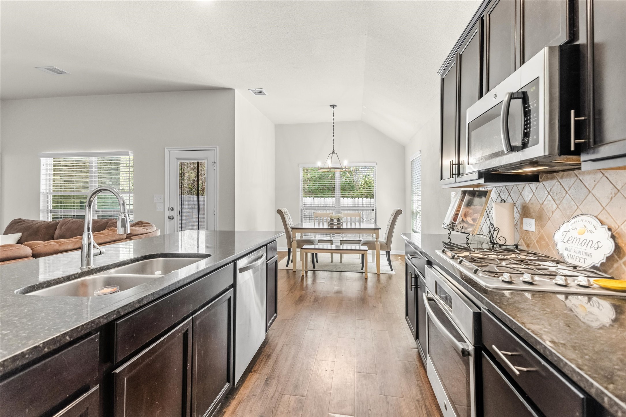 14344 N Summerchase Circle, Willis, TX 77318