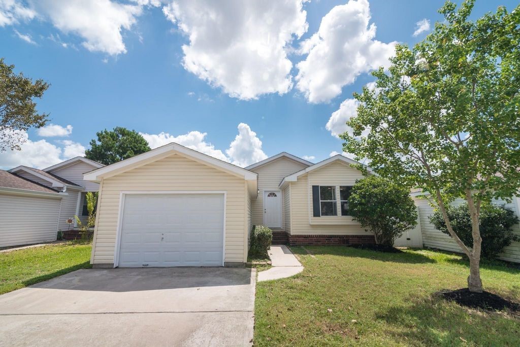 10115 Berrybriar Lane, Tomball, TX 77375
