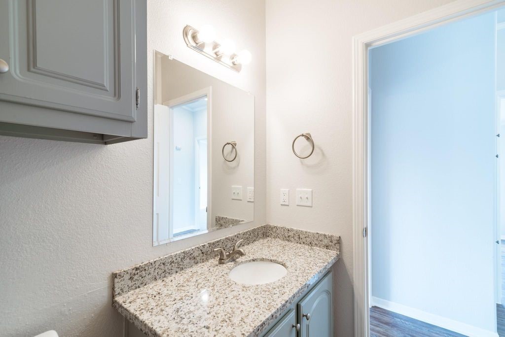10115 Berrybriar Lane, Tomball, TX 77375