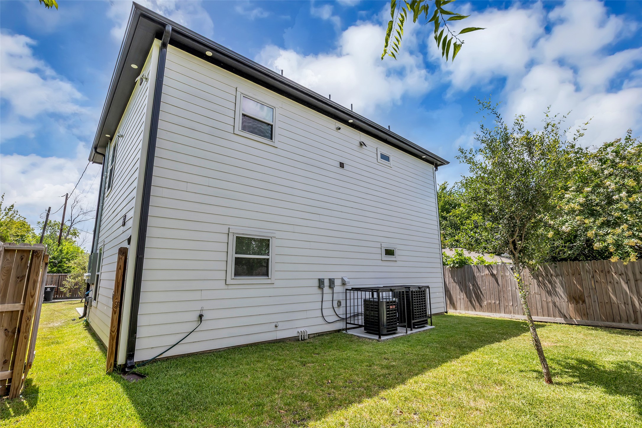 8529 Dosia Street, #A, Houston, TX 77051