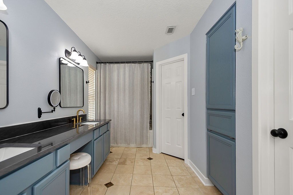 12824 Gibbs Street, Santa Fe, TX 77517