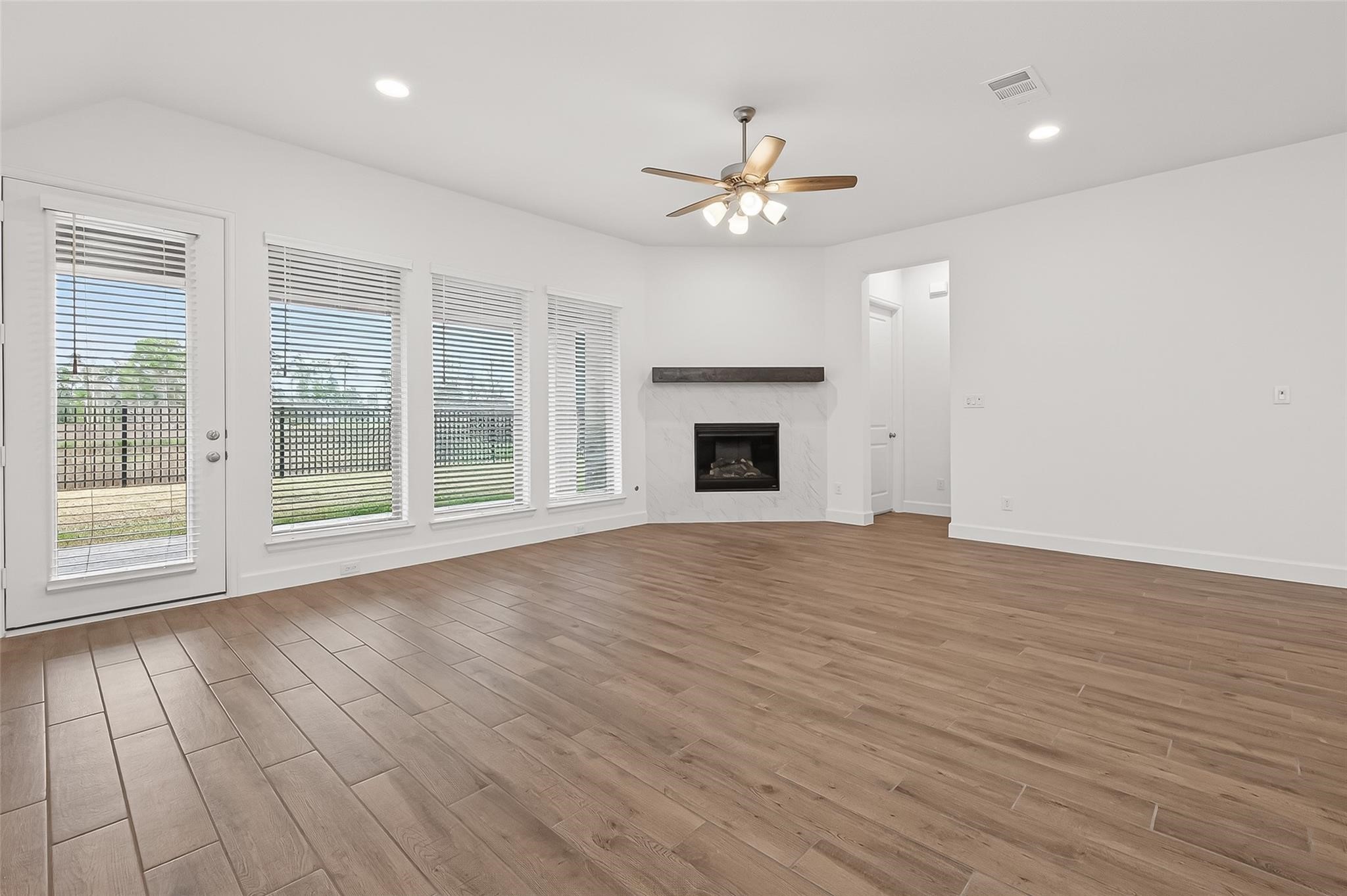 1132 Beals Creek Street, Conroe, TX 77384