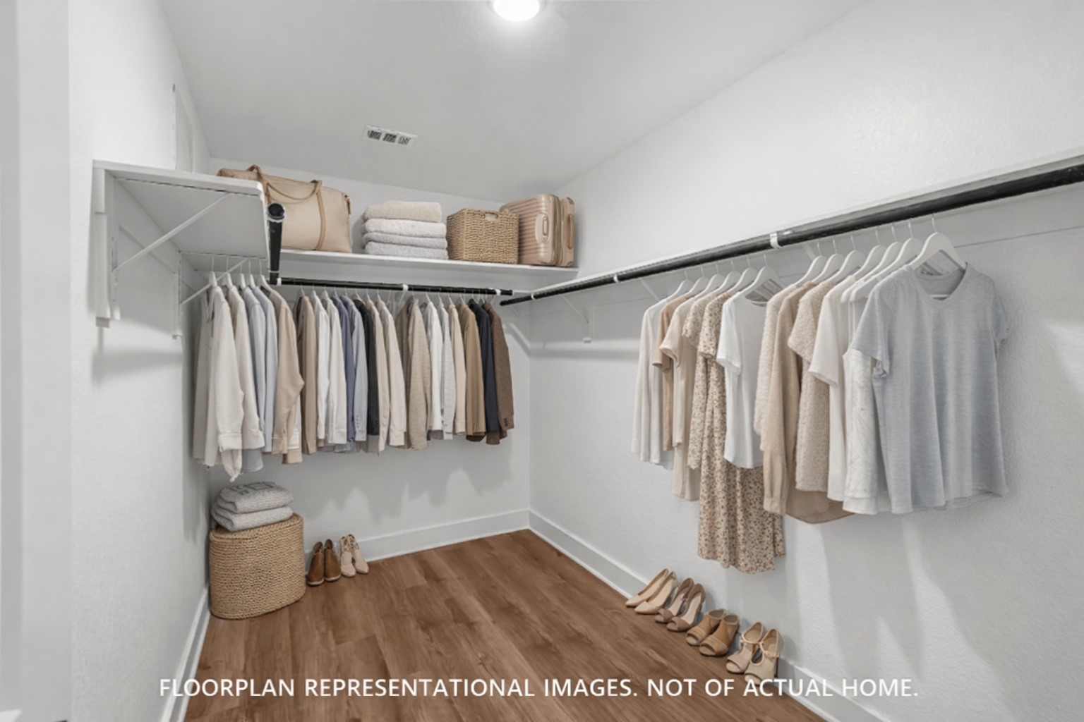13901 Baikal Manor Drive, Santa Fe, TX 77510