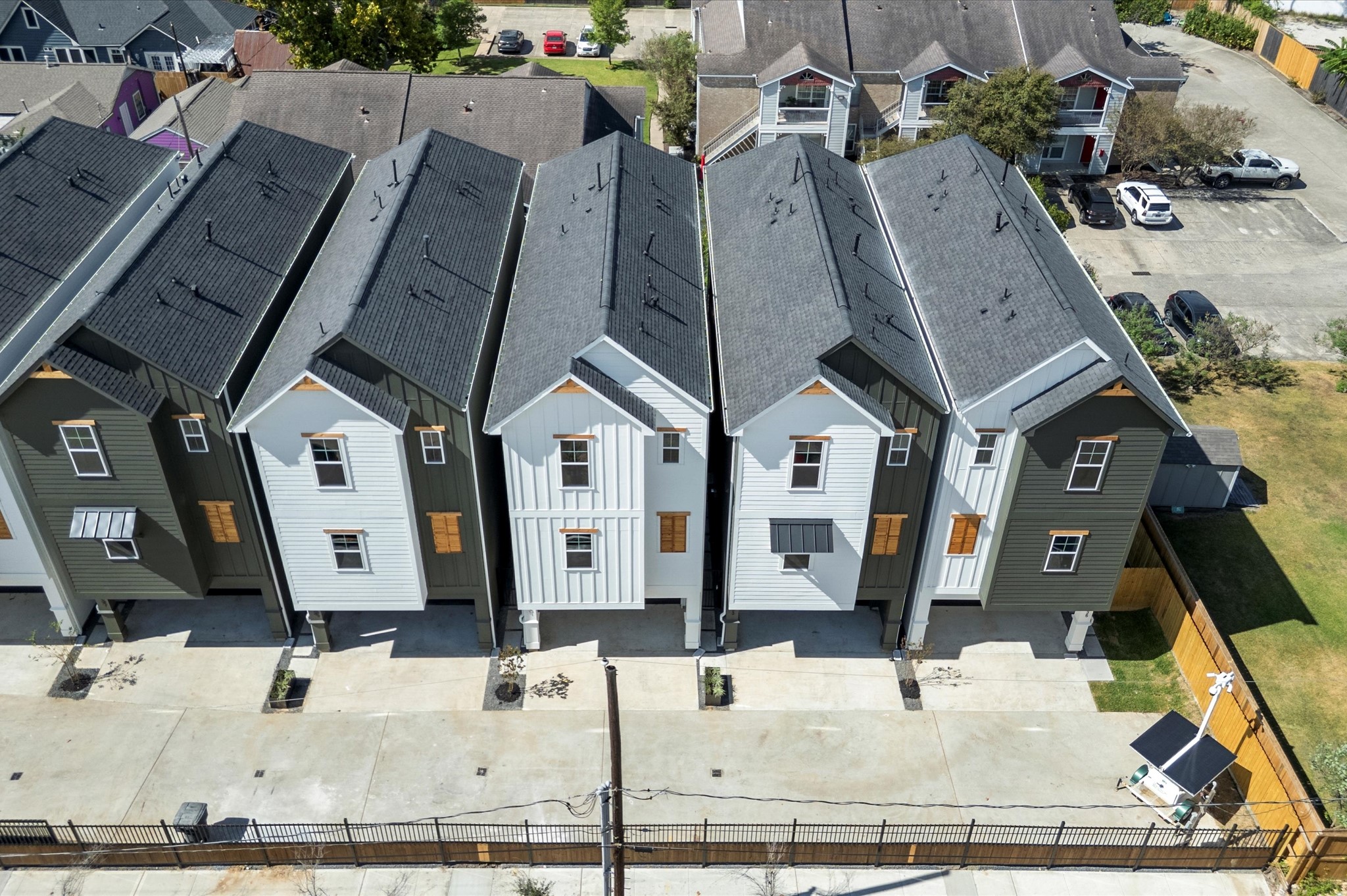 4129 De George Street, Houston, TX 77009