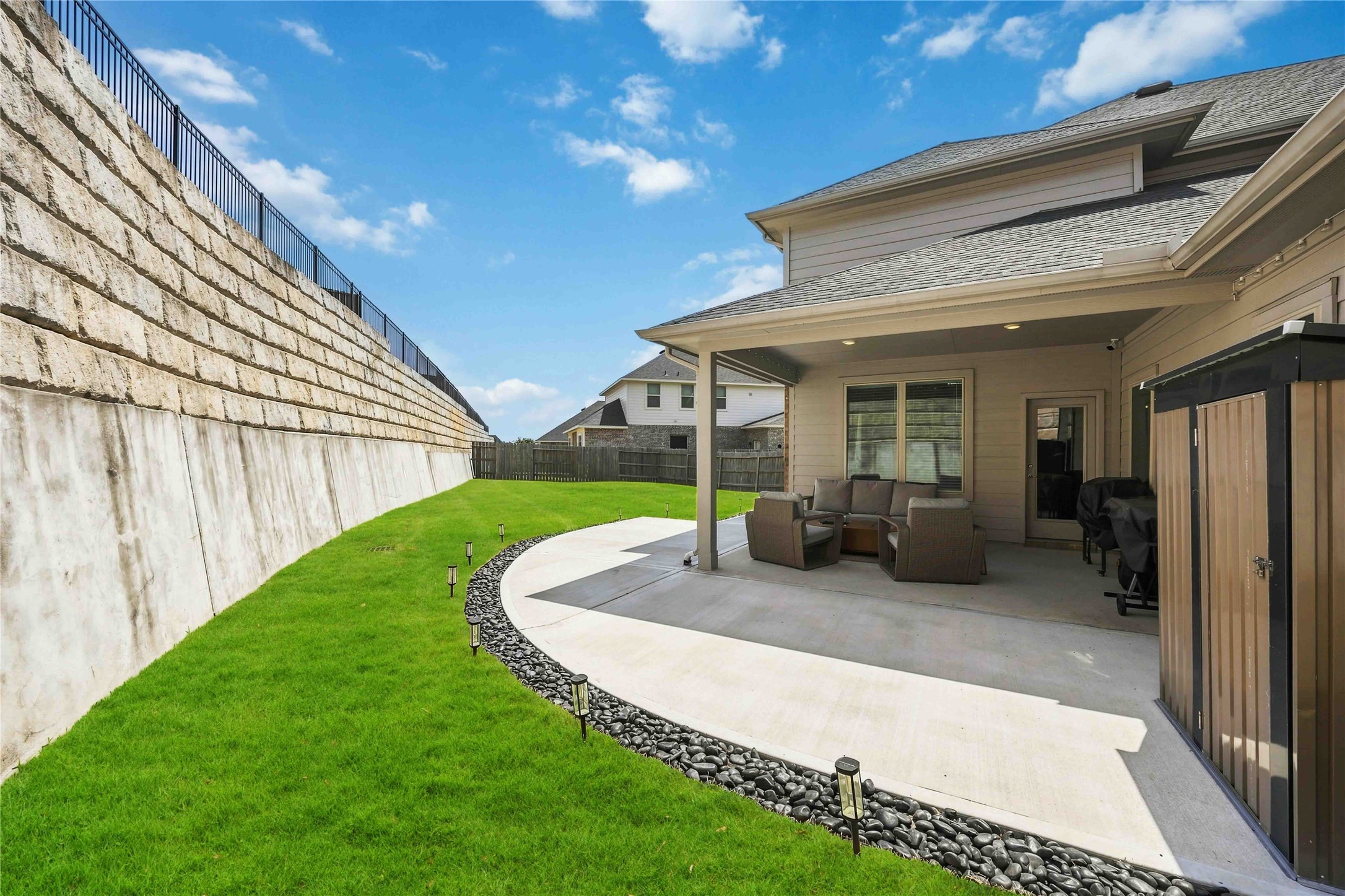 488 Westlake Landing, Conroe, TX 77304