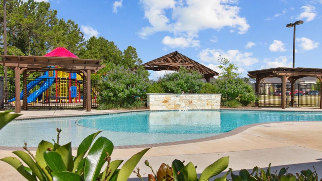 488 Westlake Landing, Conroe, TX 77304