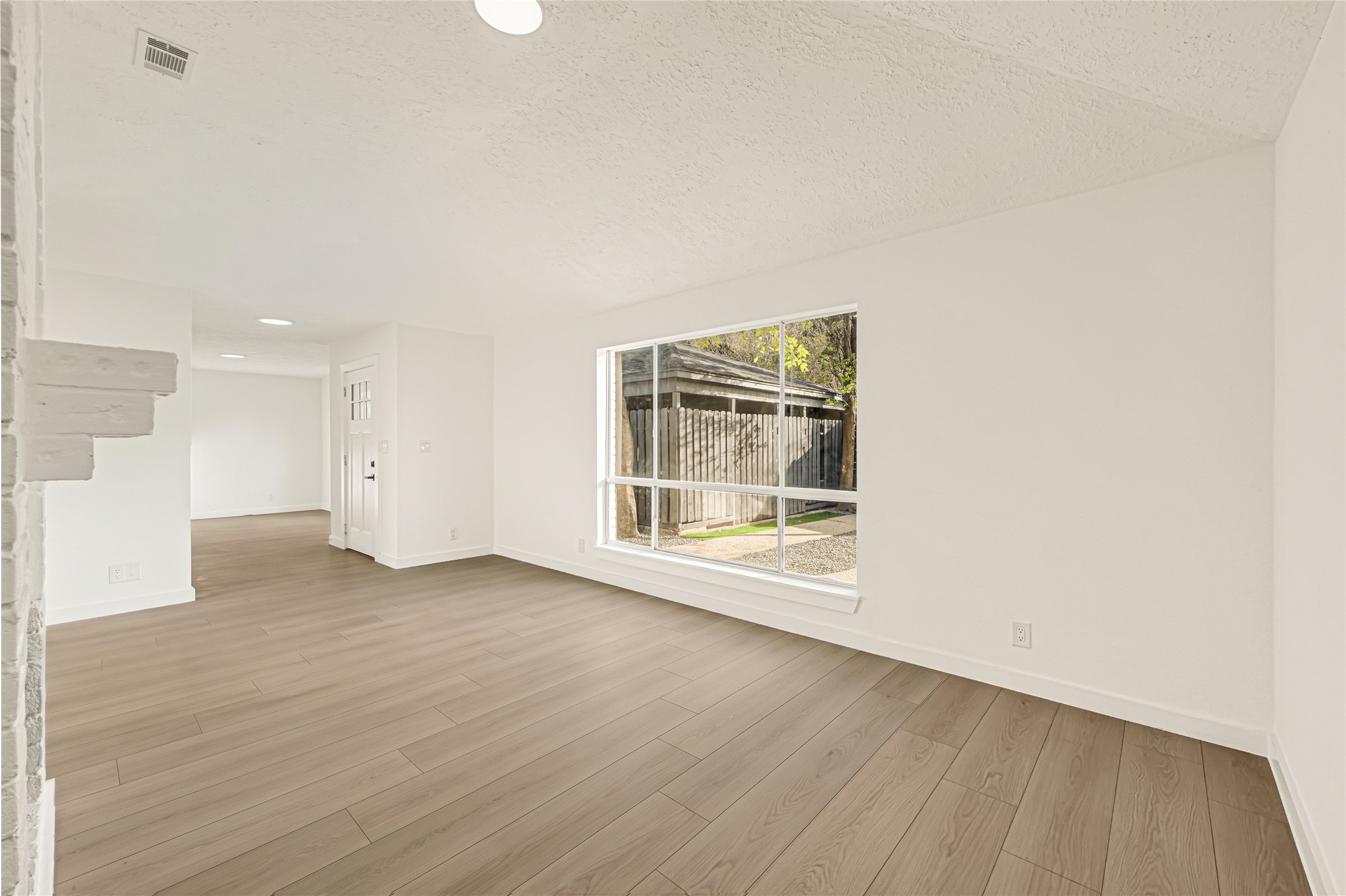 8303 Spring Wind Drive, Houston, TX 77040