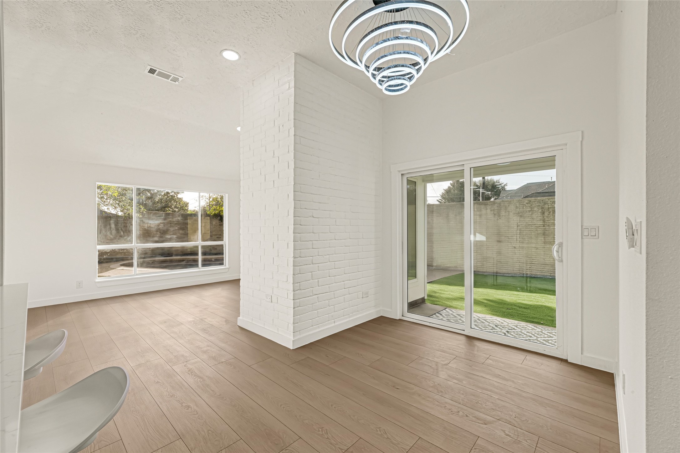 8303 Spring Wind Drive, Houston, TX 77040