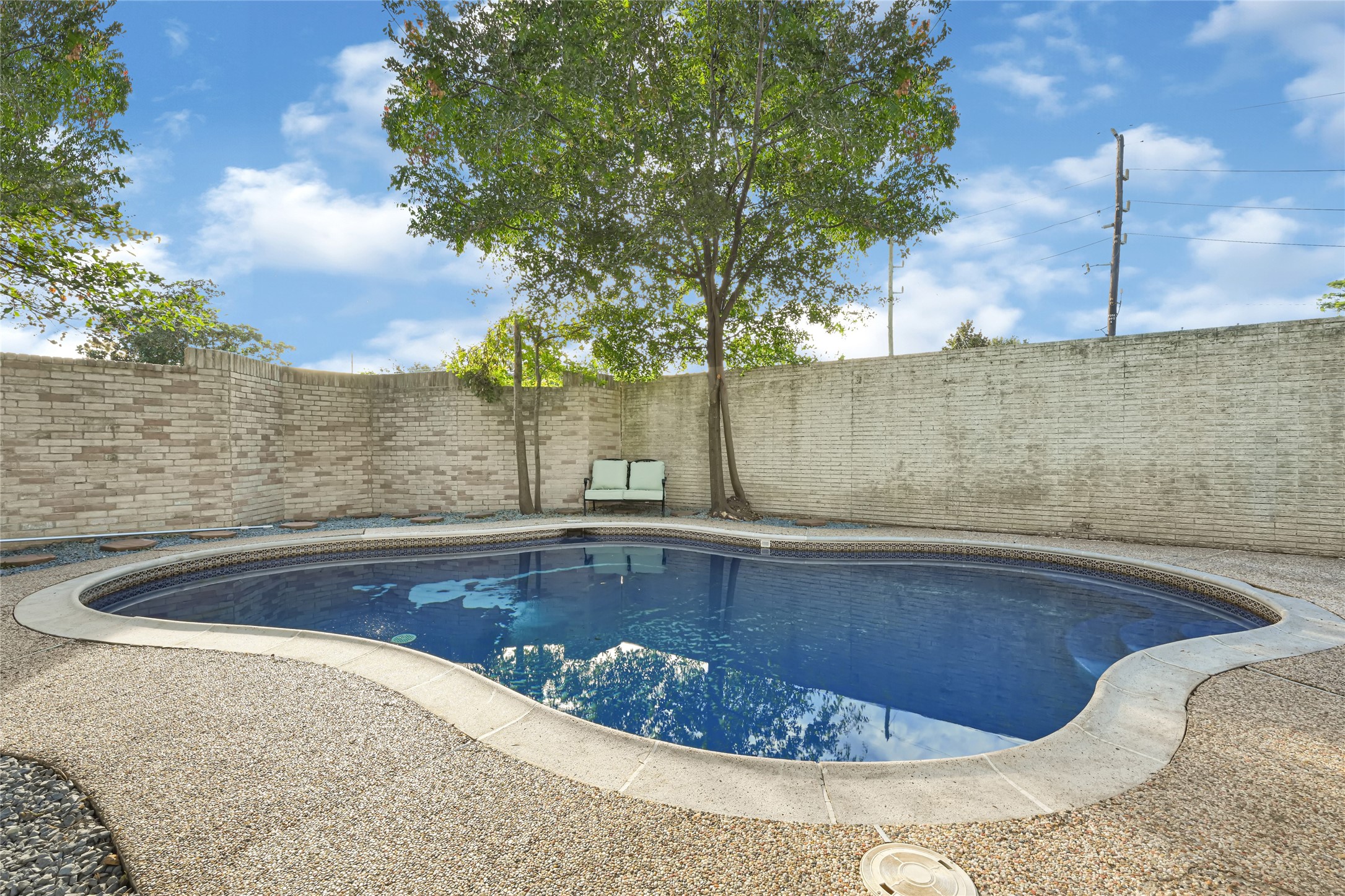 8303 Spring Wind Drive, Houston, TX 77040