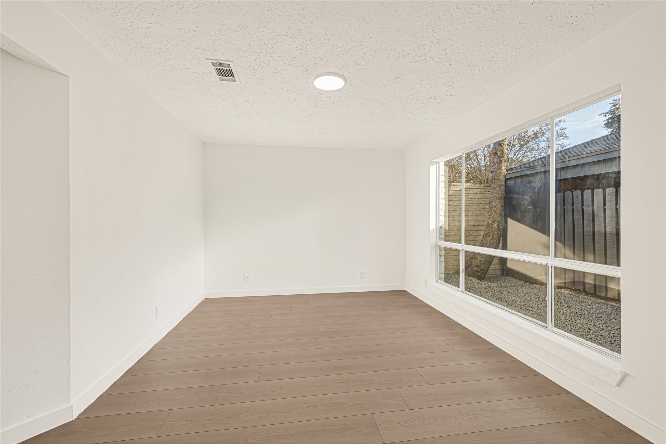 8303 Spring Wind Drive, Houston, TX 77040