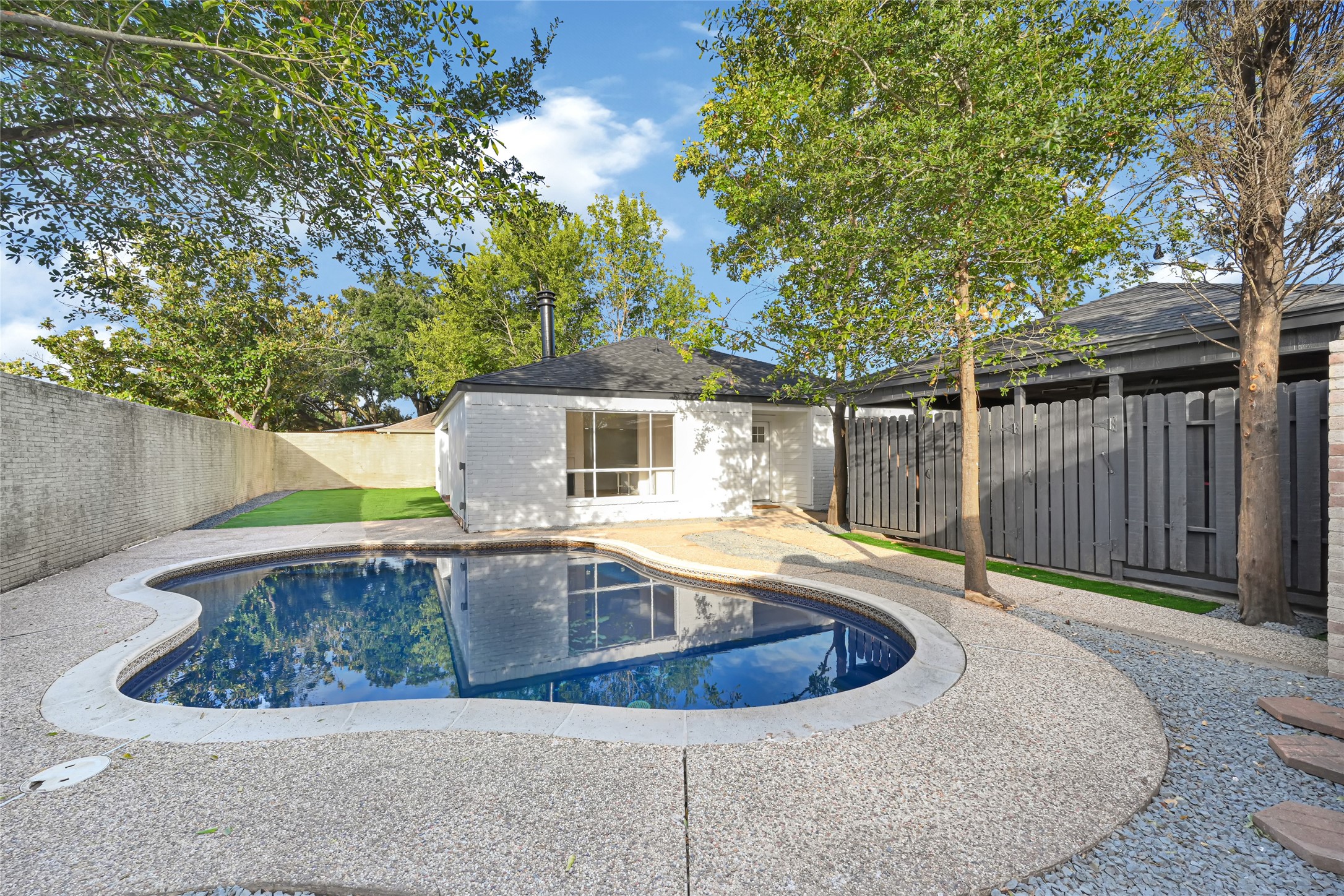 8303 Spring Wind Drive, Houston, TX 77040