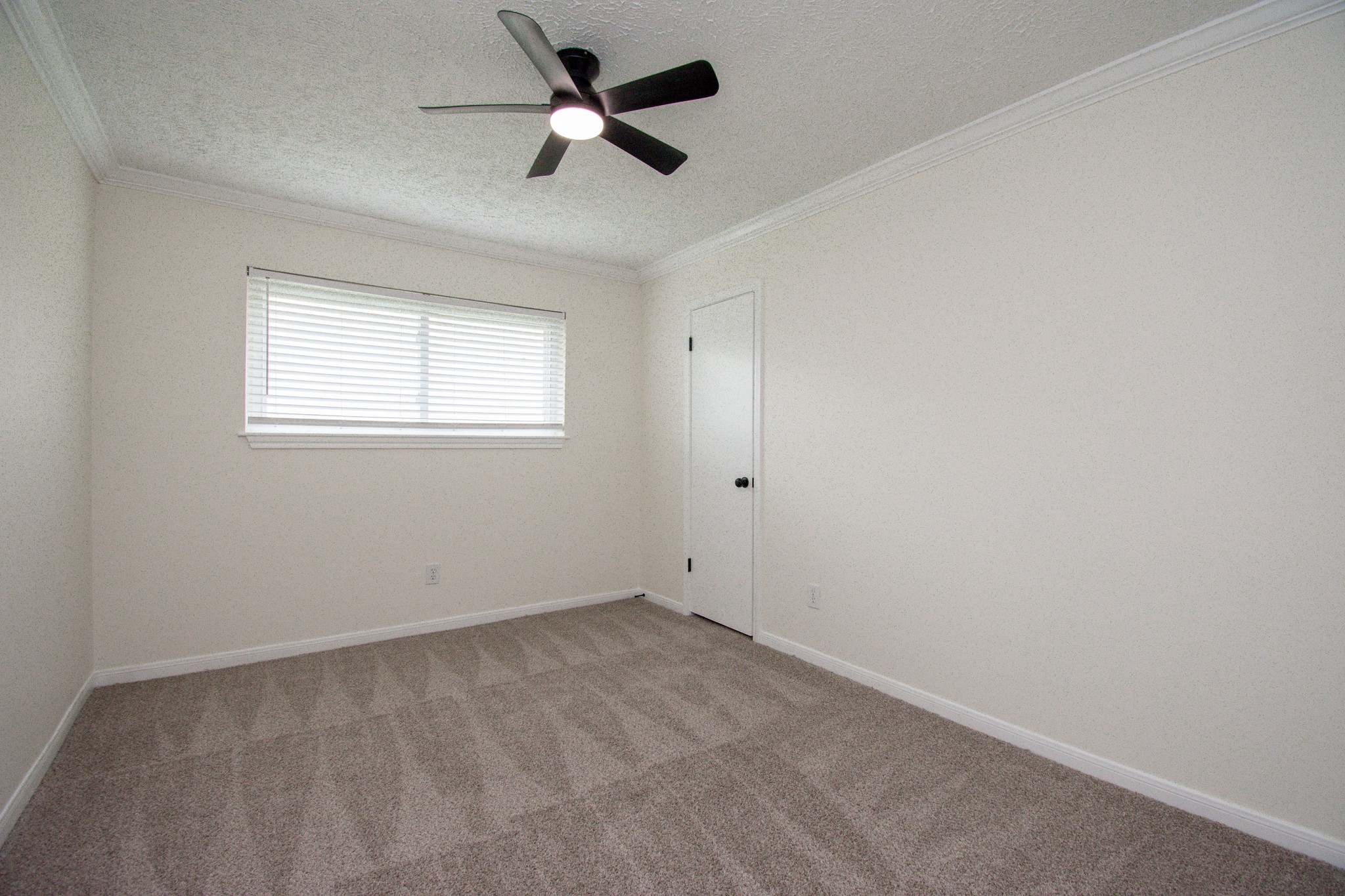 Bedroom 2 with large walk-in closet