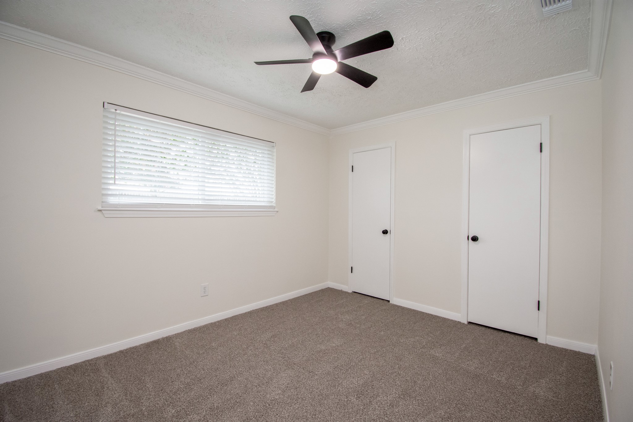 Bedroom 3 with walk in closet