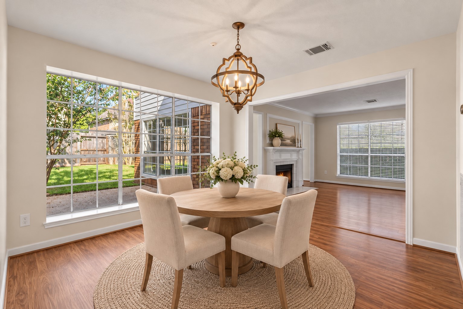 Breakfast area