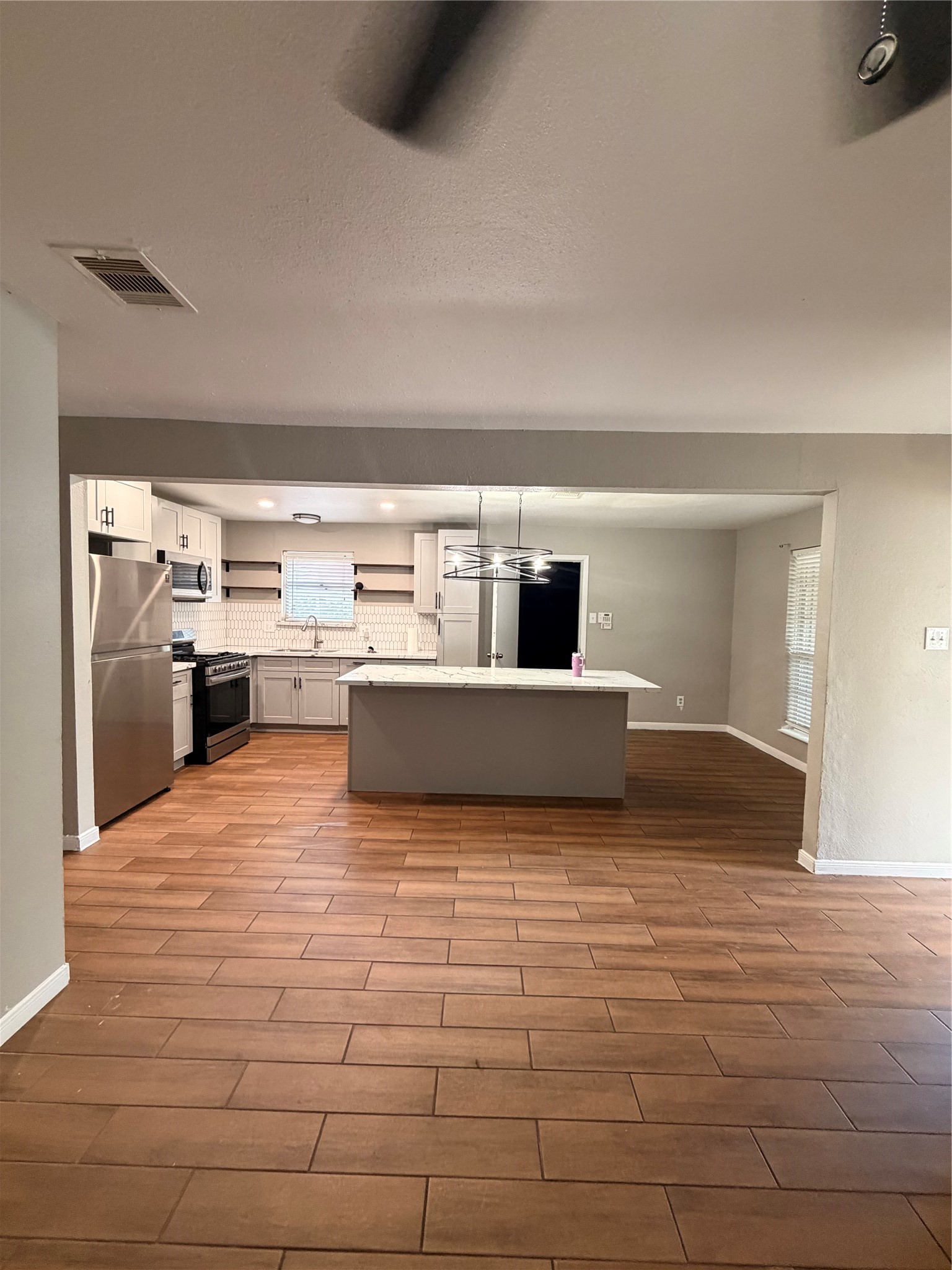 kitchen/ living room