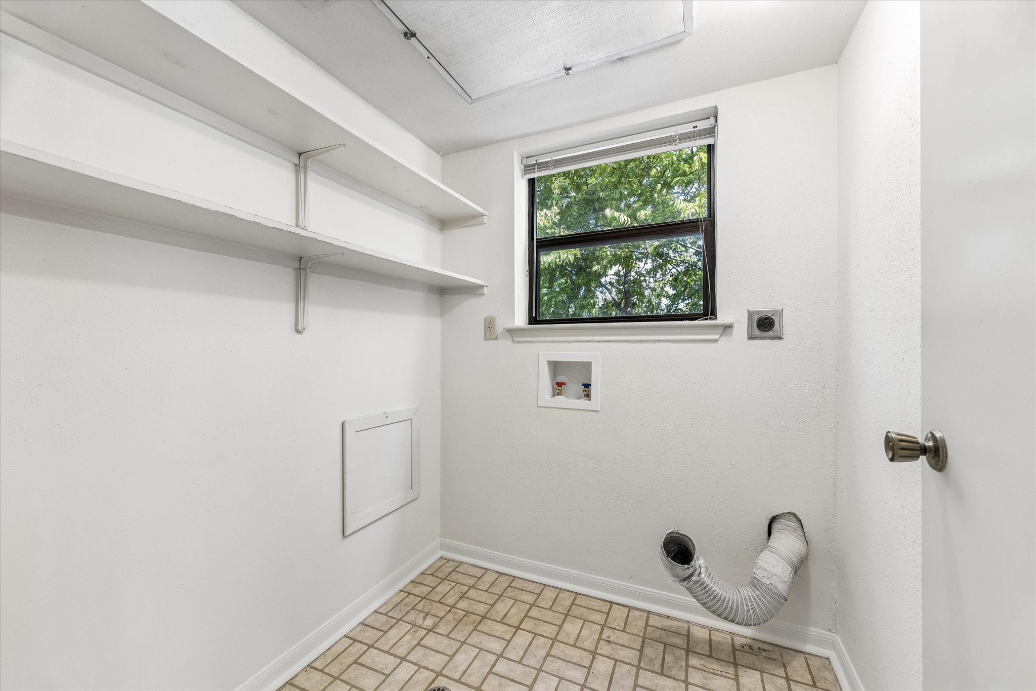 Full size laundry room is on the second floor