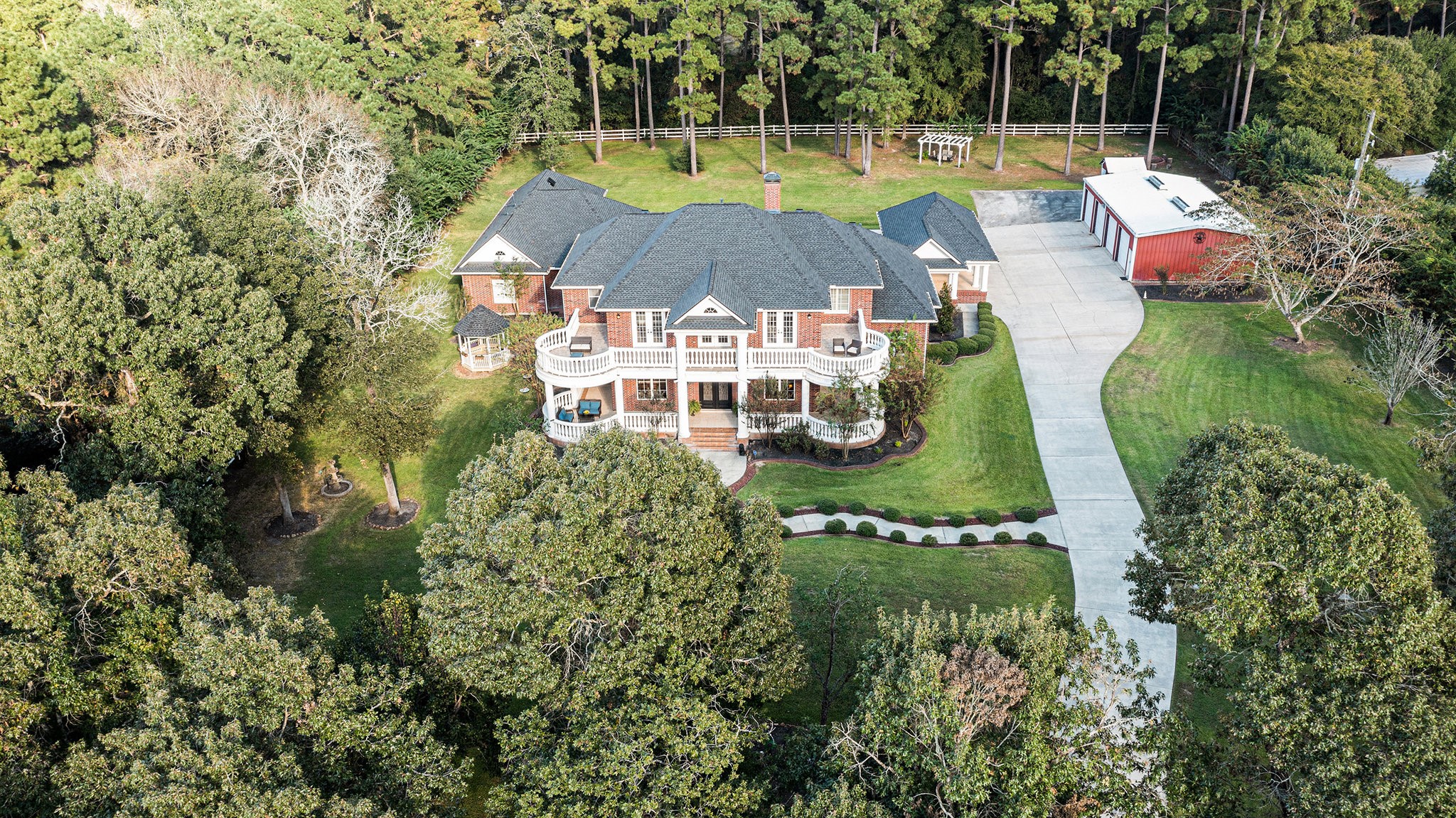 Another amenity to this acreage property is that horses are allowed!