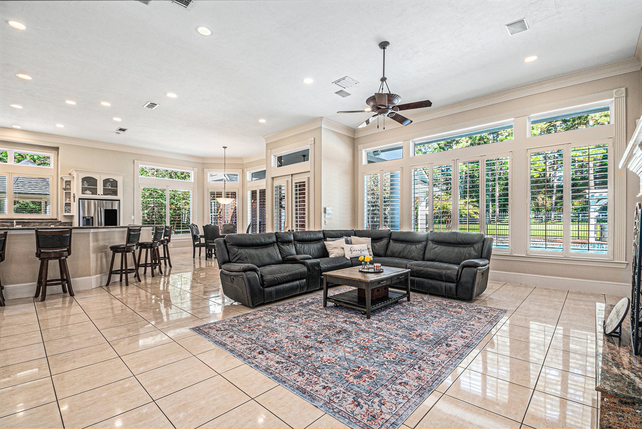The living room seamlessly flows into the kitchen!