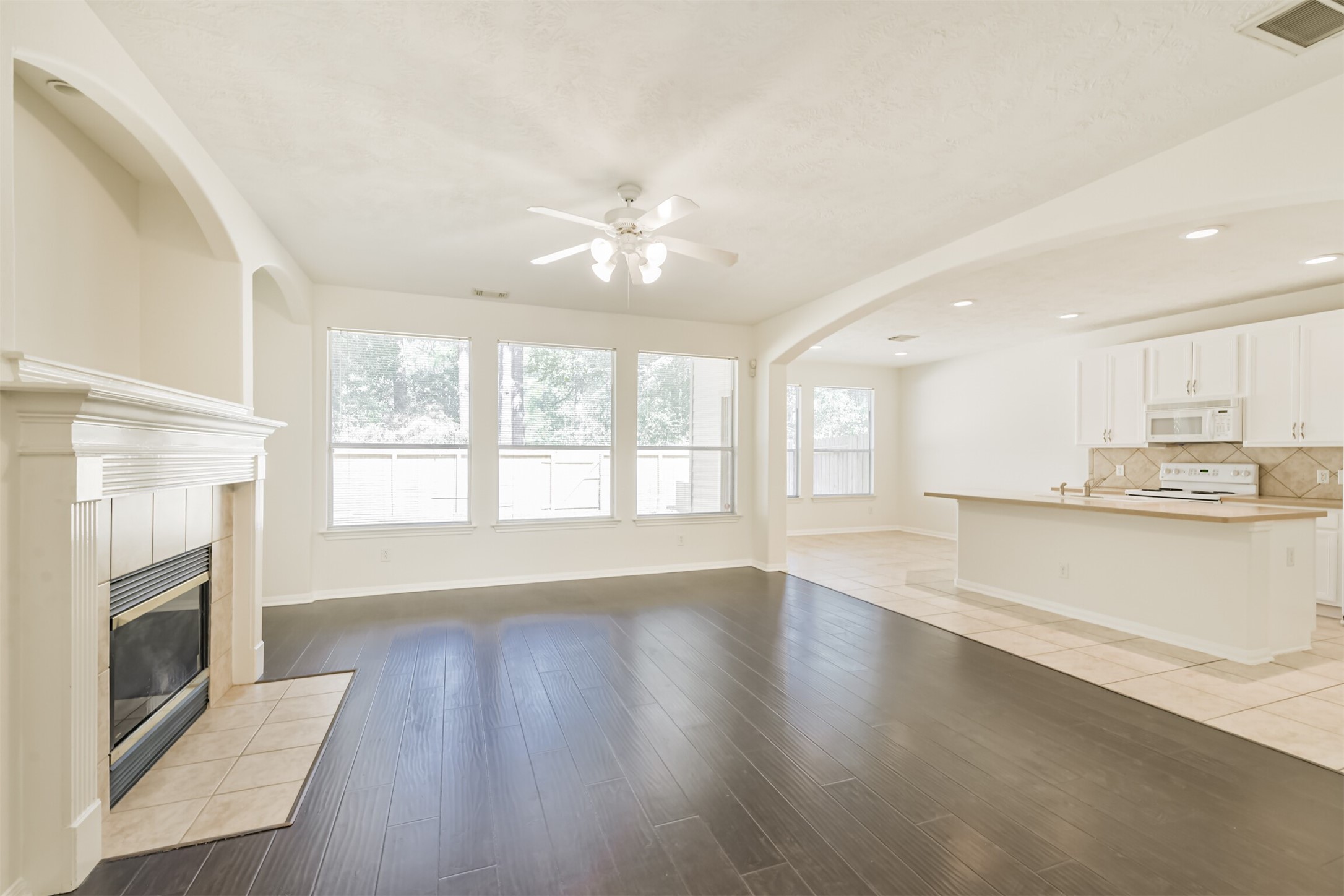 122 Cornflower Drive, The Woodlands, TX 77384