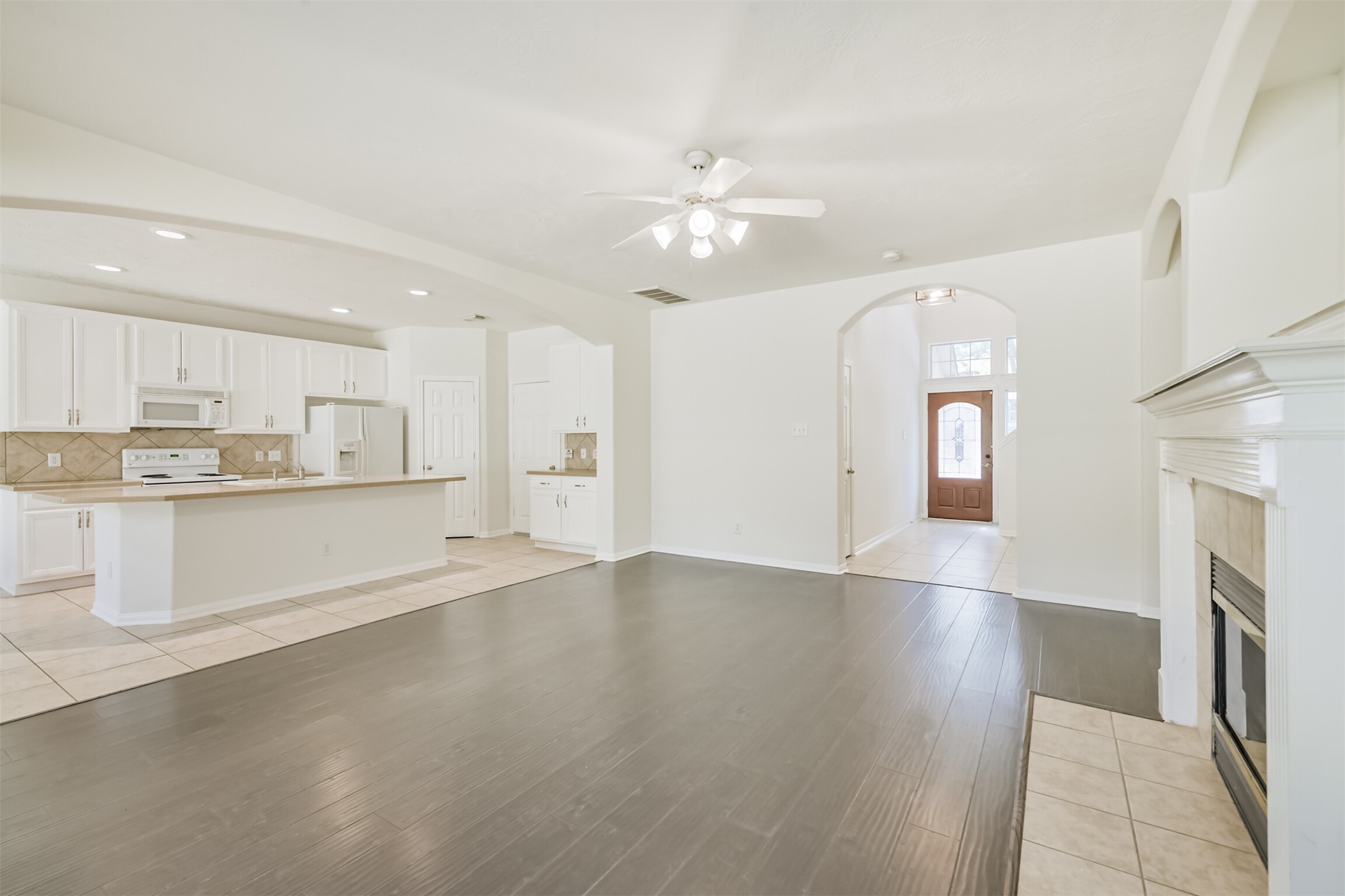 122 Cornflower Drive, The Woodlands, TX 77384