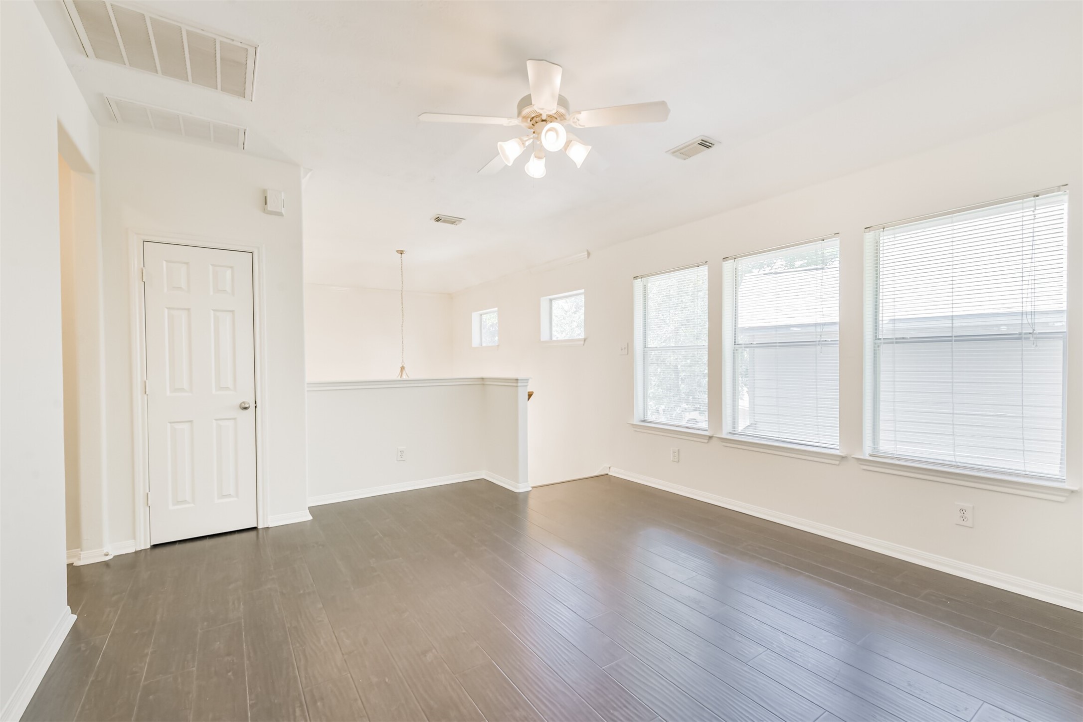 122 Cornflower Drive, The Woodlands, TX 77384